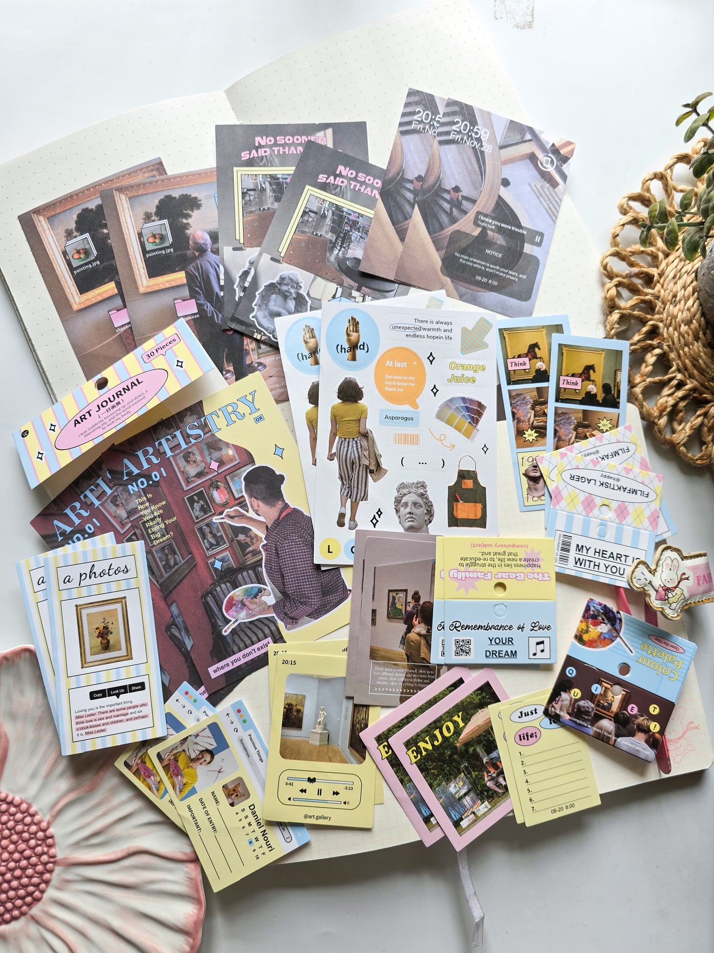 SCB-39379 Colourful Journaling Pack| Art Journal 30 Pcs