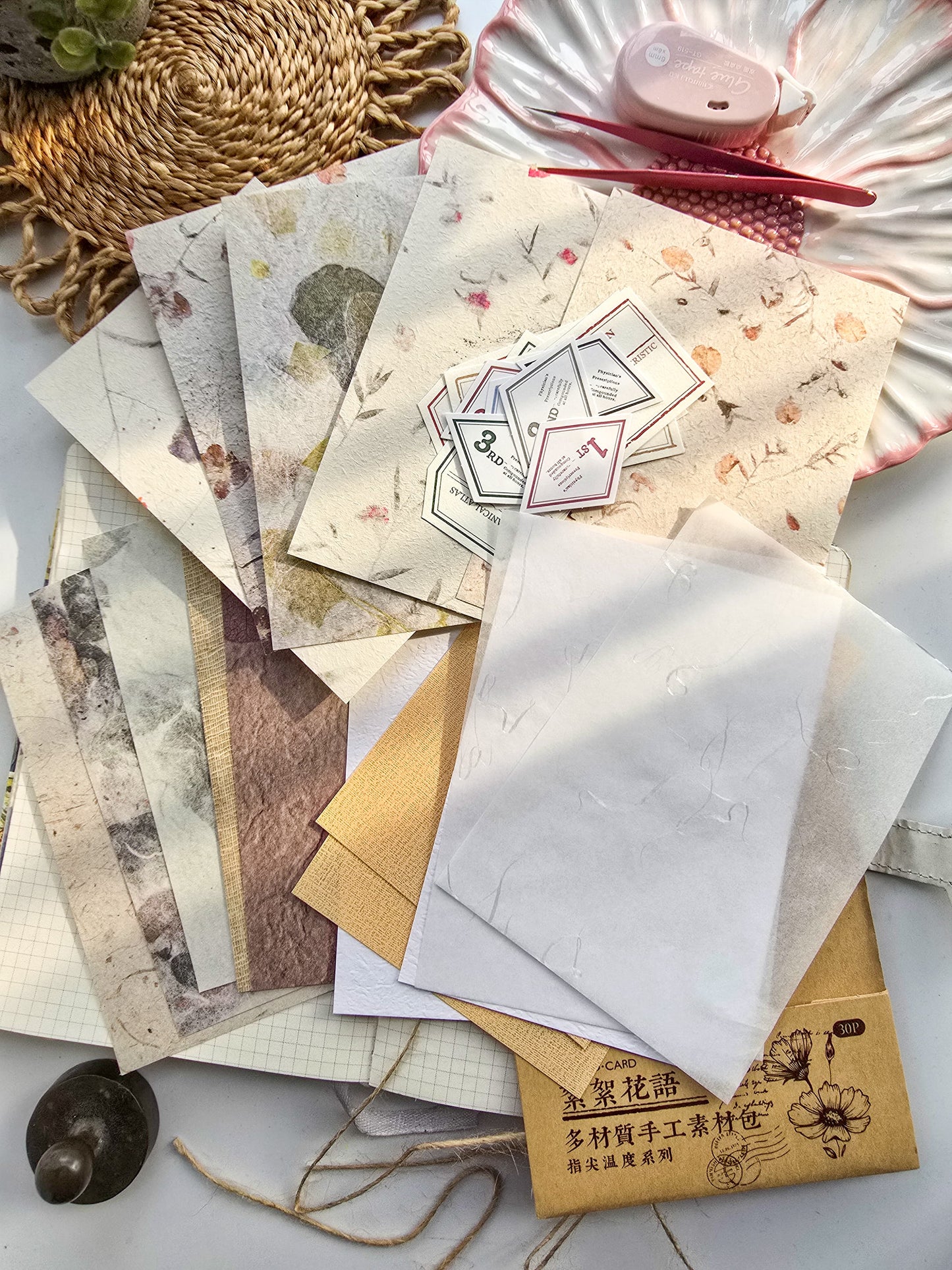 MMK17D042 Vintage Style Paper 30 Pcs | 105x148 mm