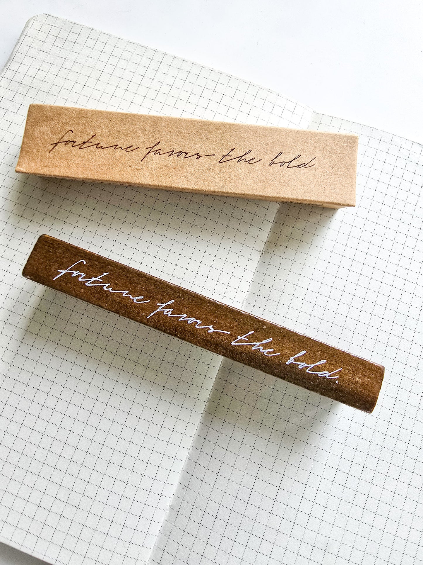 Mmk09D301 Wooden Stamp | Quote | The Wooden Stamp MoCard | Fortune favors the hold