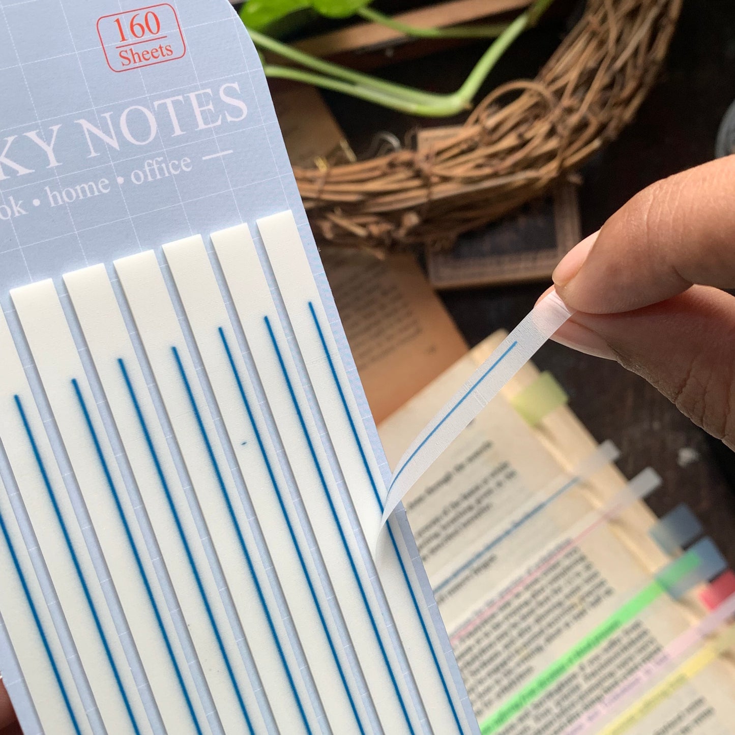88202 - STICKY NOTES Blue 8 STRIPE 160 tabs | 14X5MM | Sticky Tab