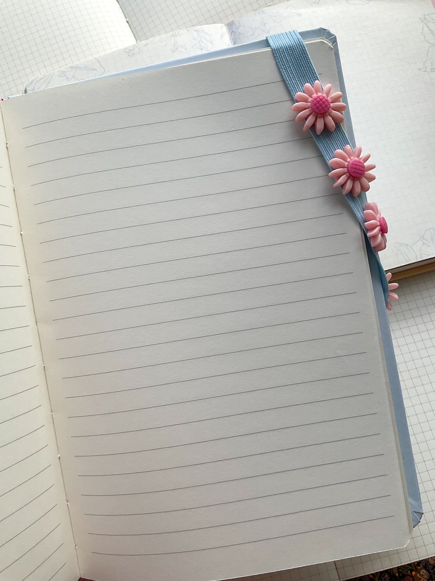 Blooming Daisy Notebook|A5 Notebook Ruled| Hard Cover| BG-A5-12465-2|96 Pages