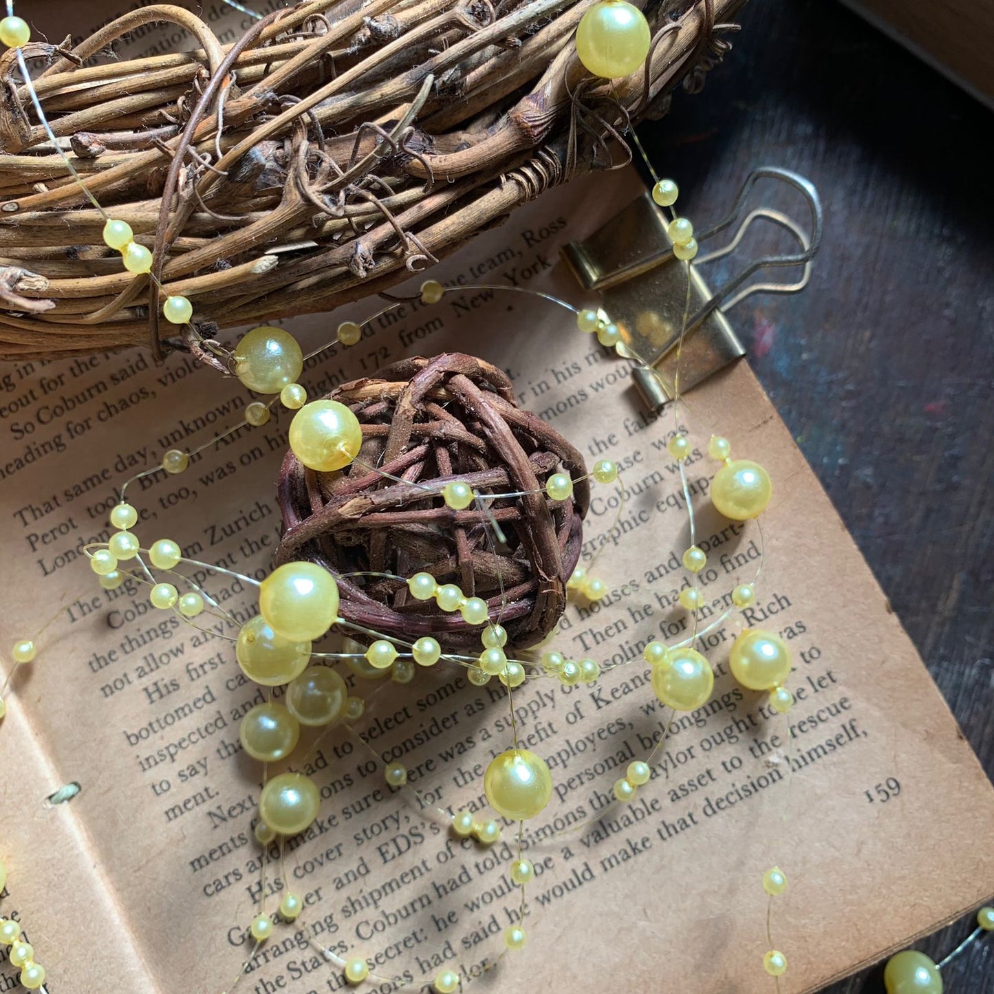 Yellow Pearl Thread 1.35MTR