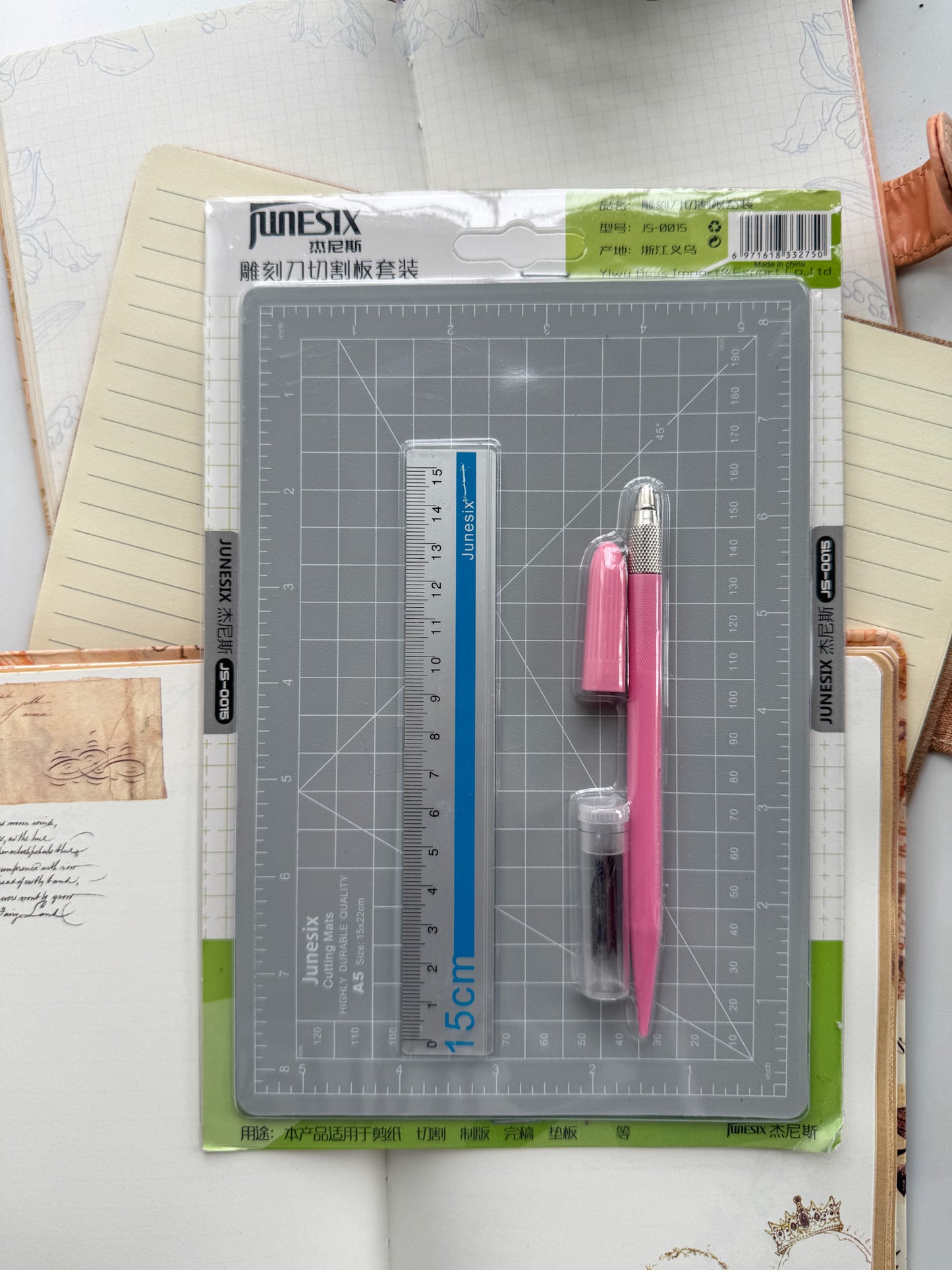 Js0015- Cutting mat With Pen Knife And Metal Scale Blue | Set With Extra Blades