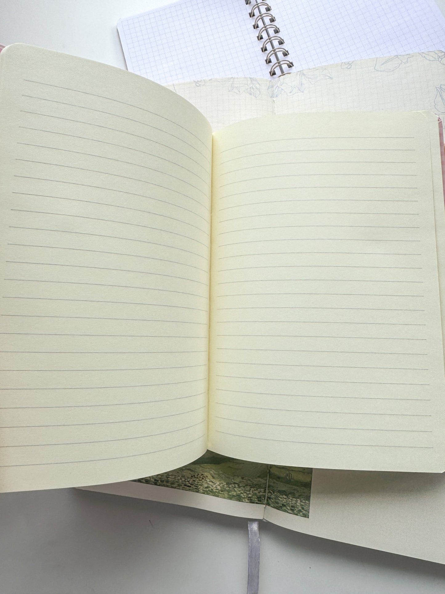 Blooming Elastic Notebook|A5 Notebook Ruled| Hard Cover| BG-A5-12461-4|96 Pages