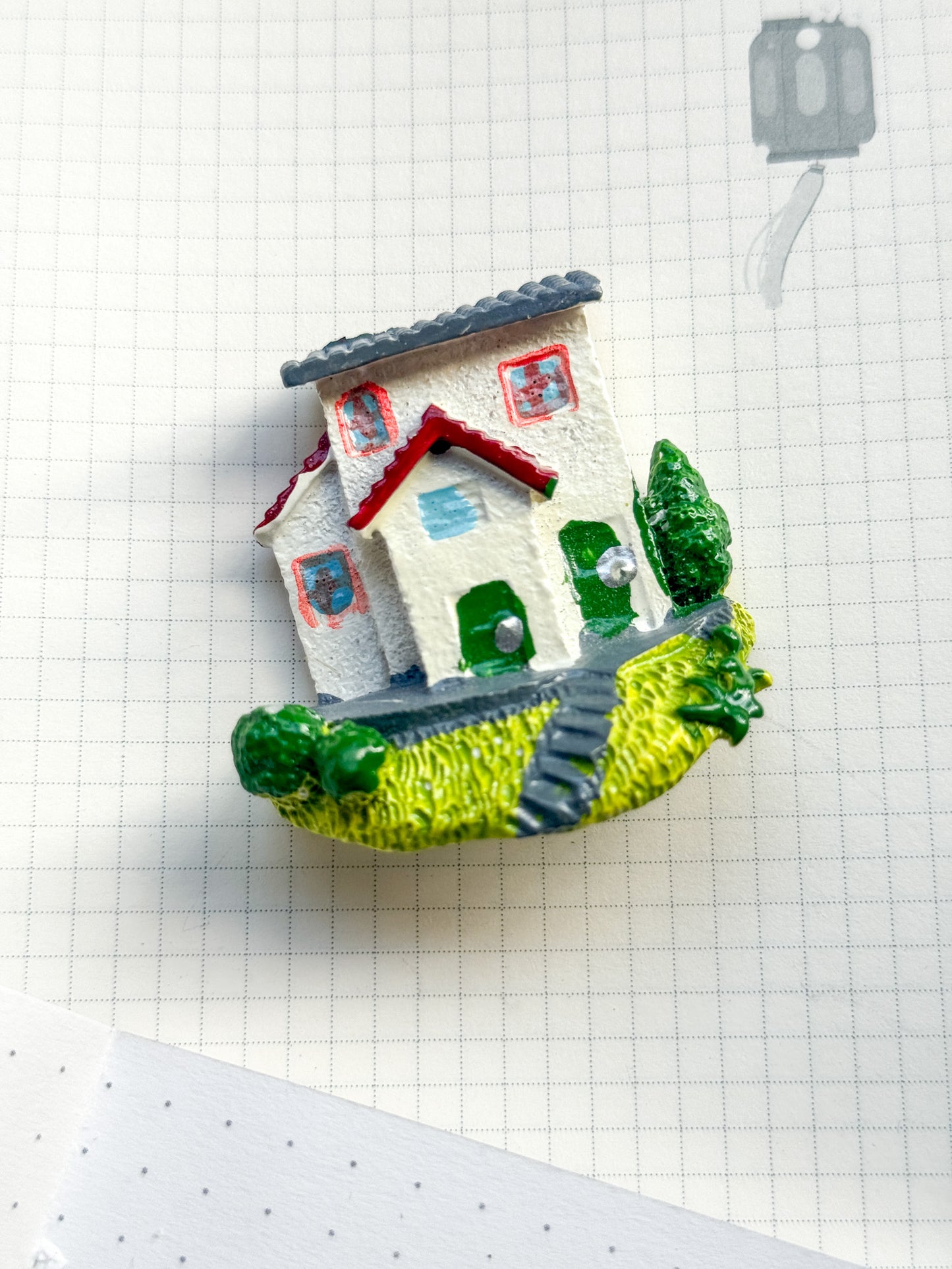 Miniature Homes Ceramic Models With Fridge Magnet Back #3