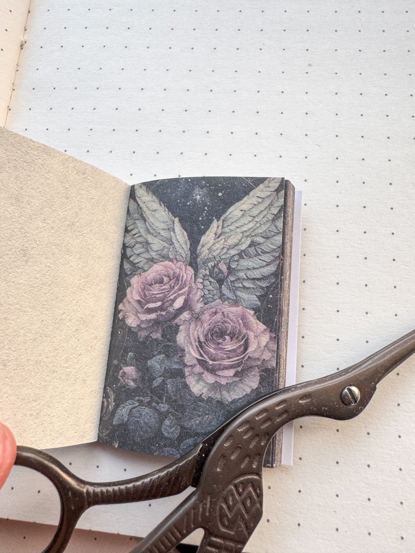 XSMH-404 DARK DREAM MIST| Journal Paper Book| 56*37mm 50 pages | Material Paper Black Theme