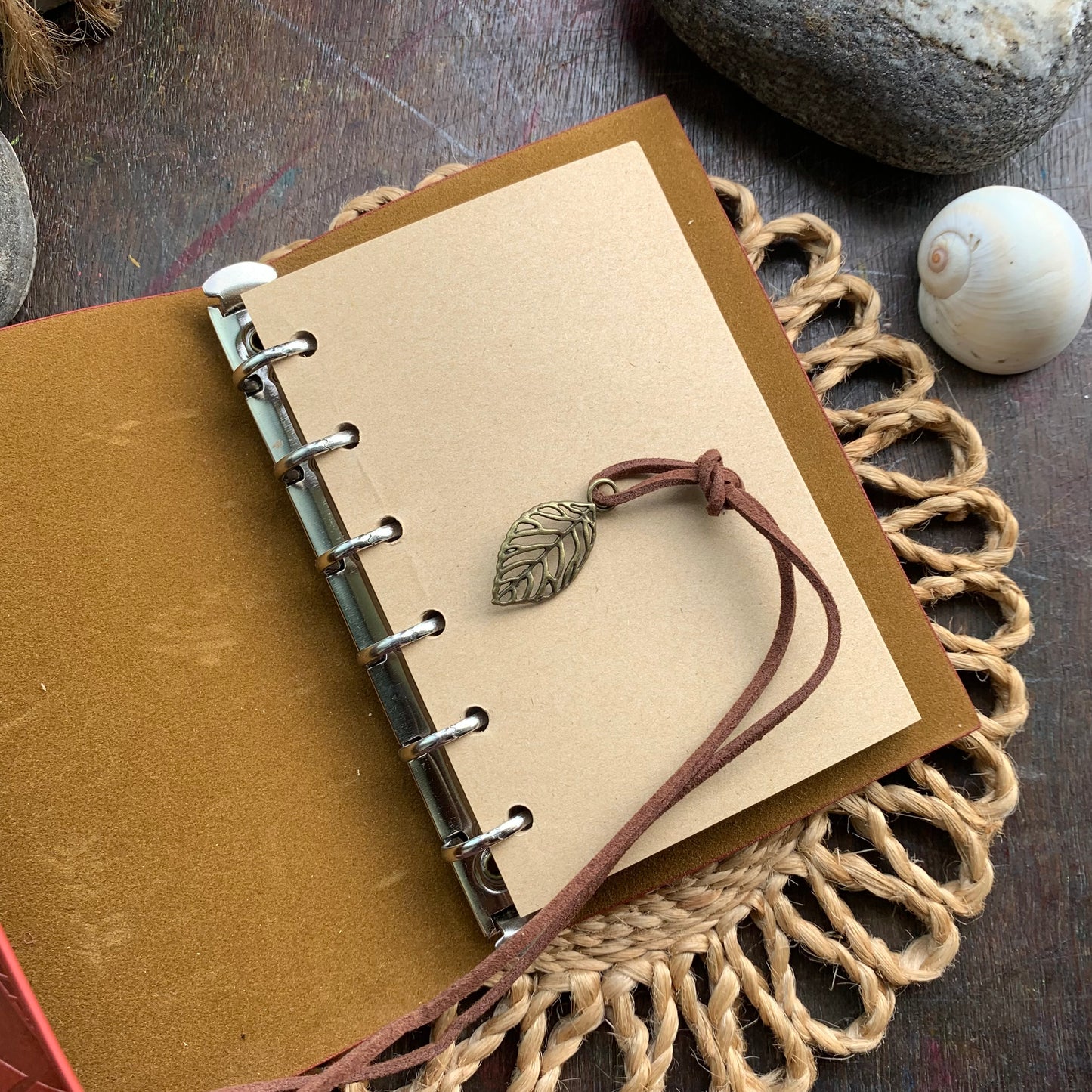 Mg265e5 A6 Vintage Journal Notebook with Craft Paper