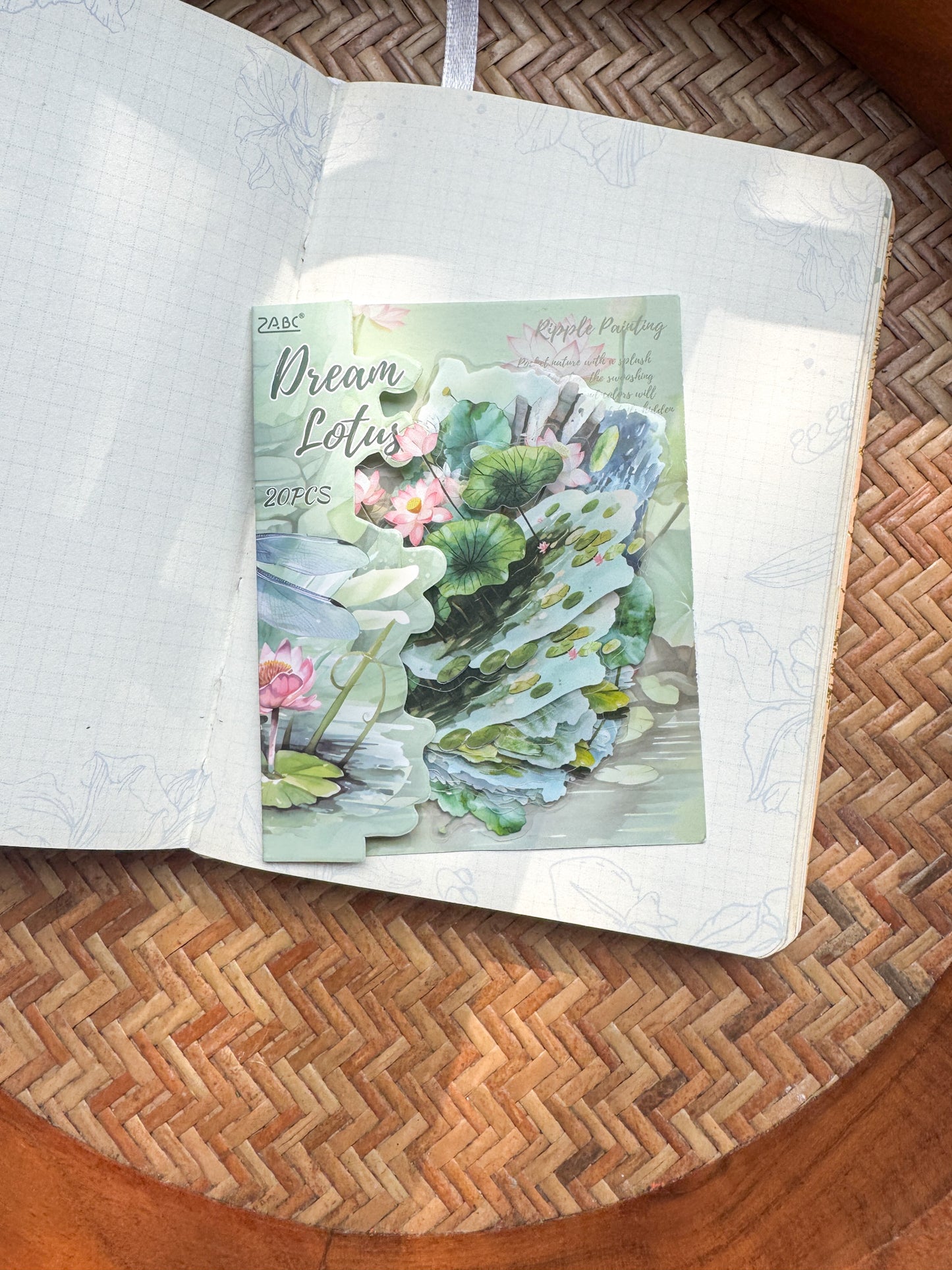 Lyhy601 Lotus Swamp Transparent Flower Pond Stickers | 20 Pcs