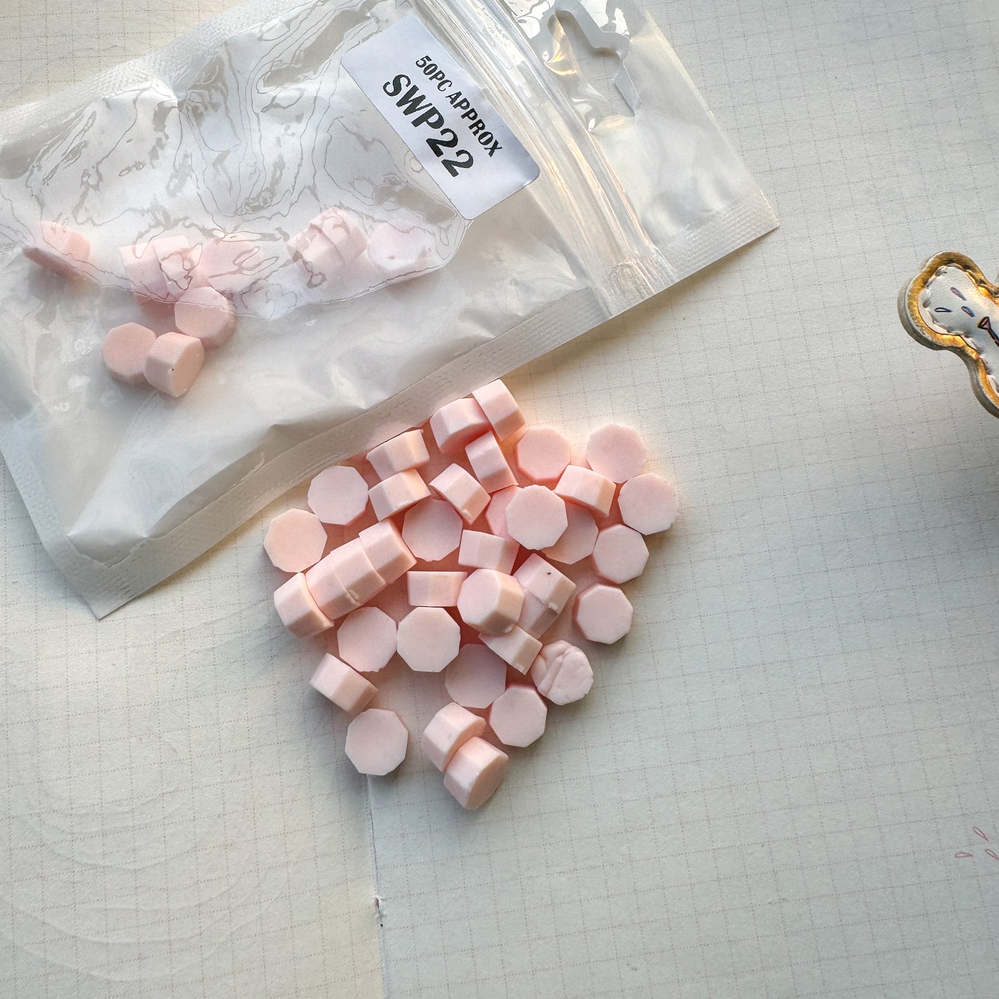 #SWP22 - Wax Beads 1 Pckt = 50 Pcs Approx