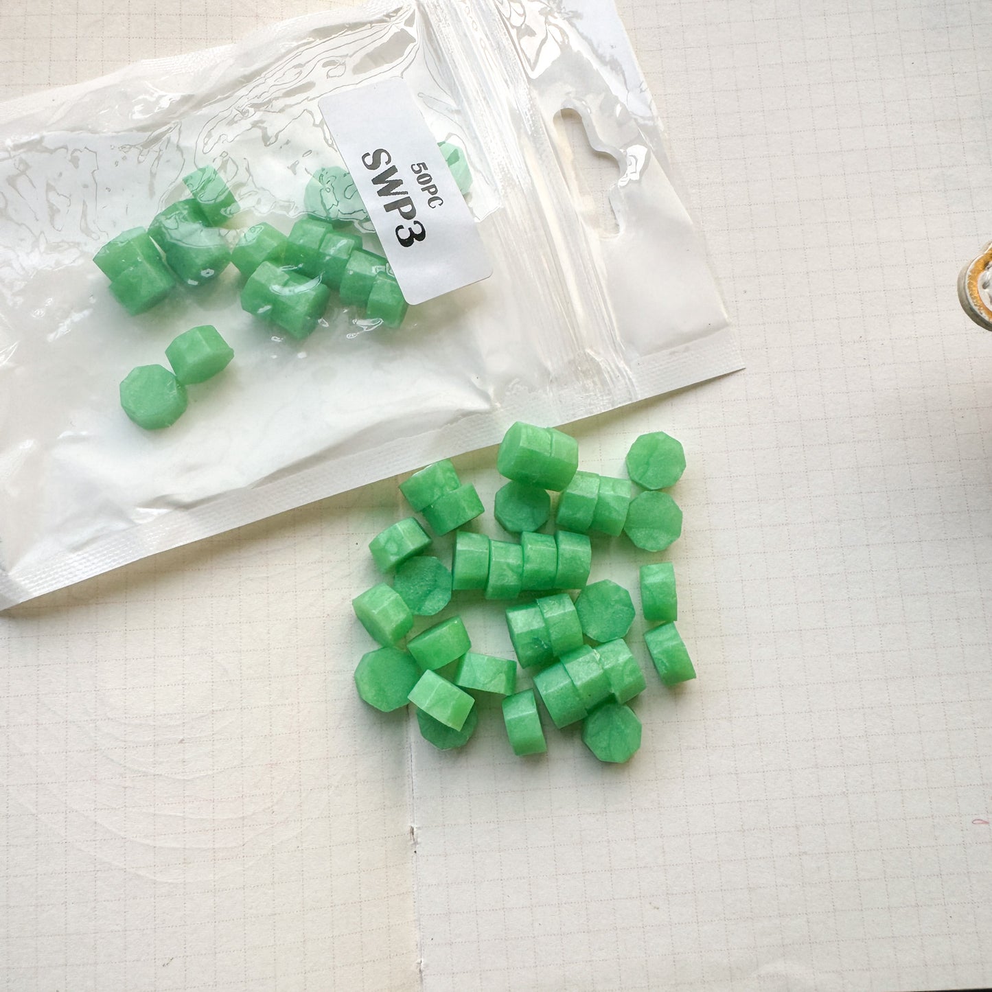 #SWP3 - Wax Beads 1 Pckt = 50 Pcs Approx