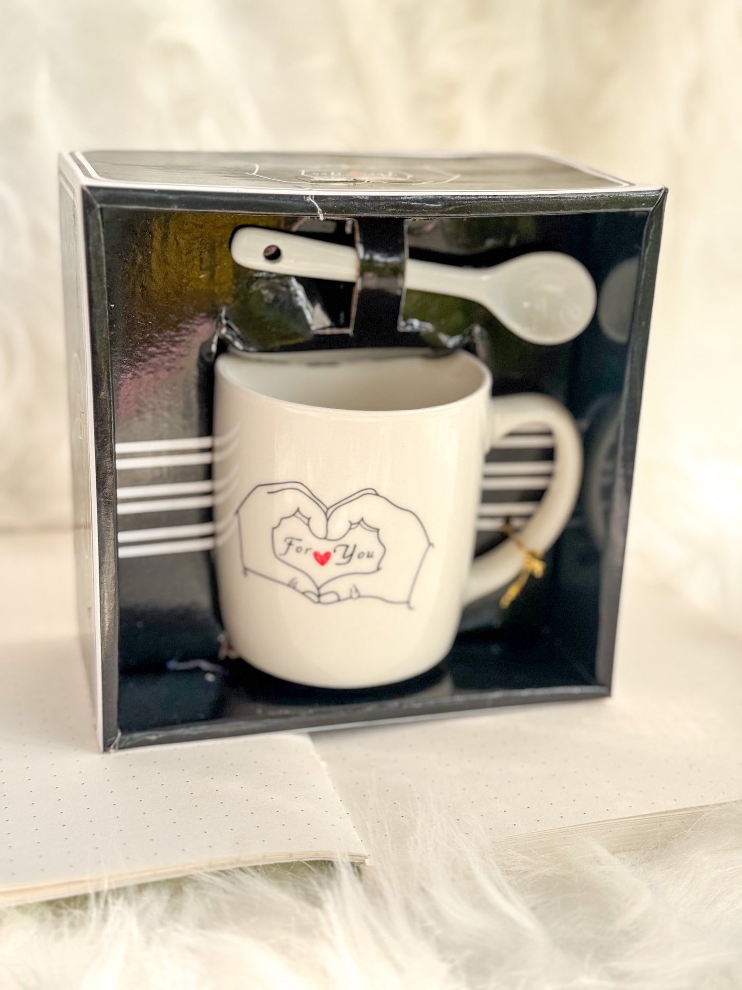 Kv0307-m24 MUG Elegant Cup With Spoon For Gifting