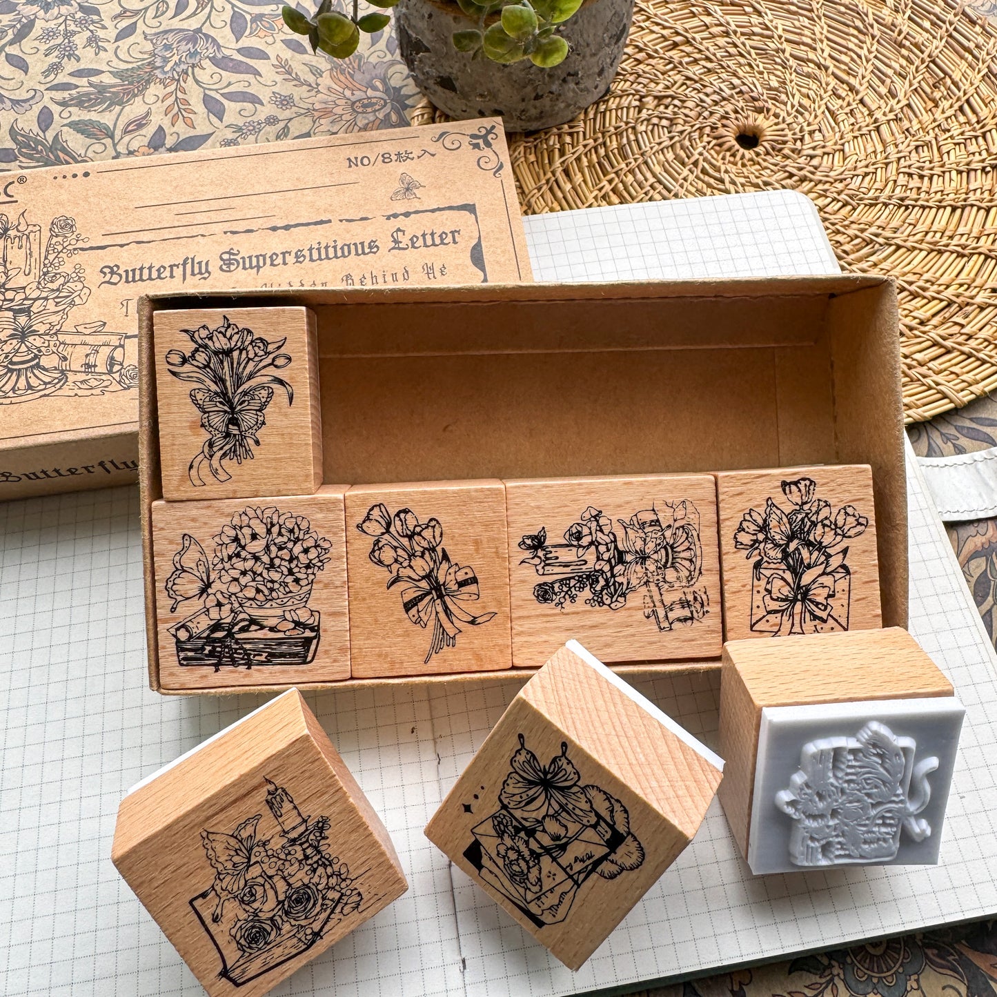 DMHX101 - seal butterfly fan flower letter series retro wood beech rubber wood seal diy hand account