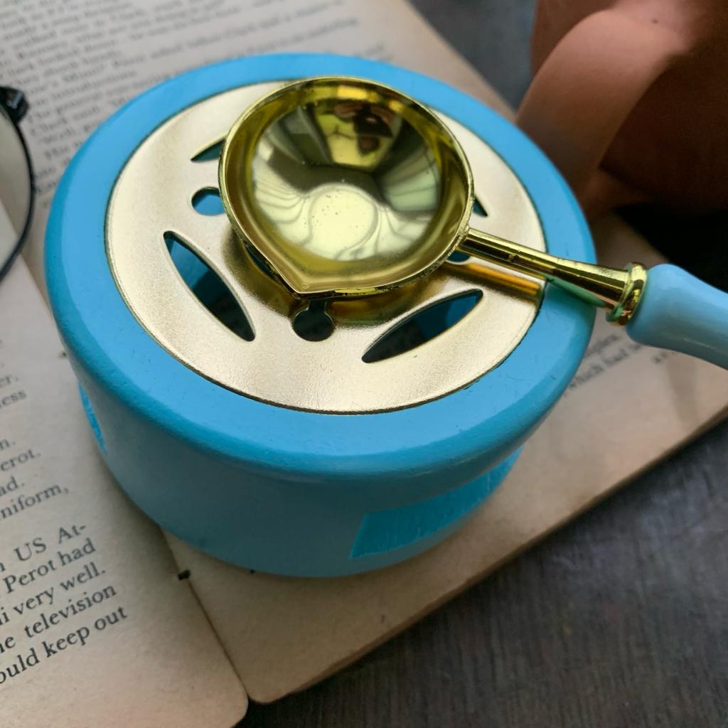 Wax Spoon Holder Stove Blue