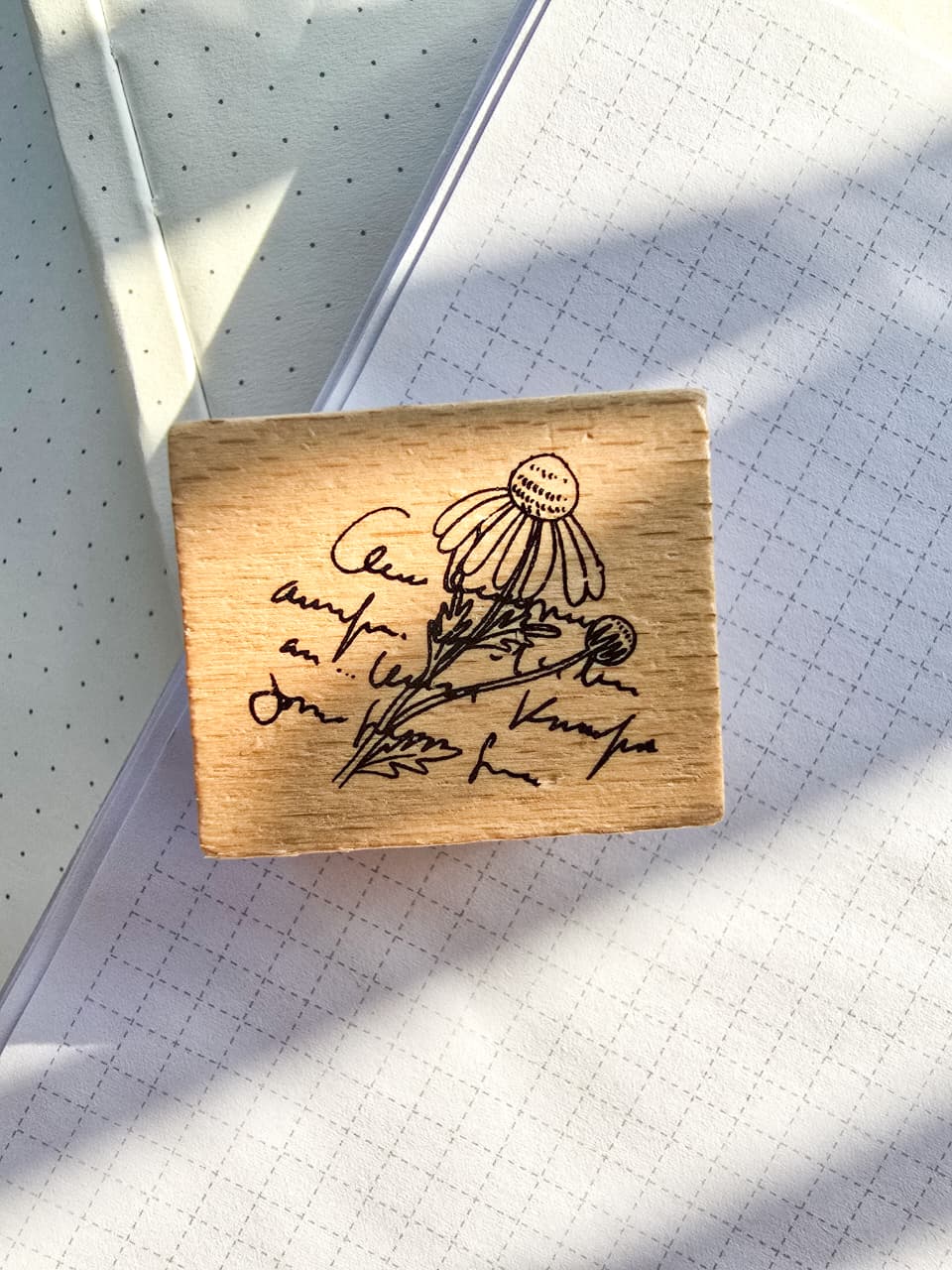 MGYJ606-6 Wooden Stamp Flower Letter