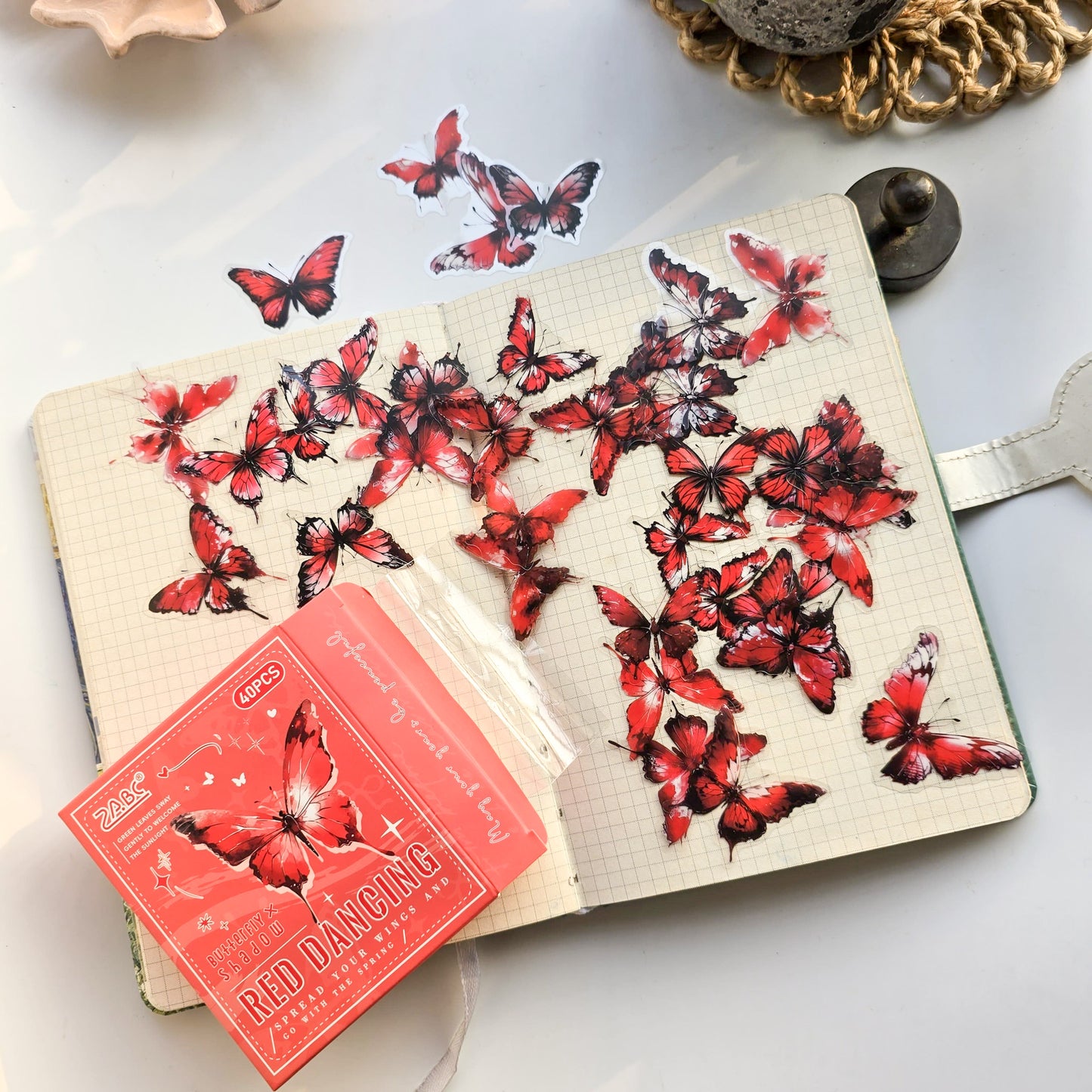 MXDY606 - pet stickers Moxiang butterfly shadow series creative stickers retro butterfly handbook material stickers