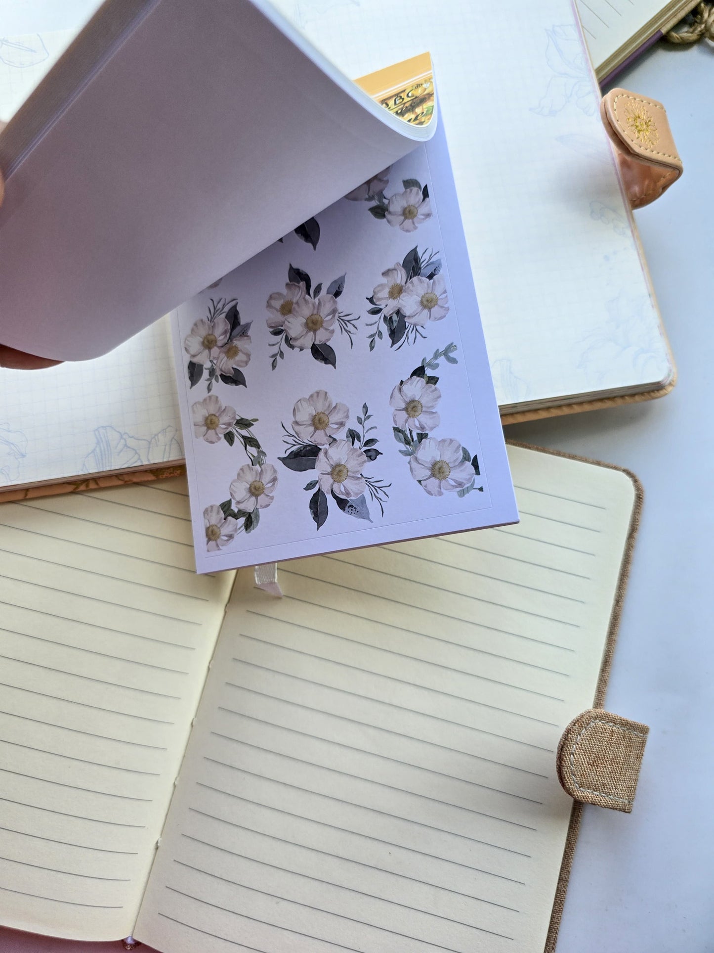 Smjsg404 Paper Sticker Book | Kintoki Warm Sunshine | 20 Pages 100*145mm PreCut Sticker