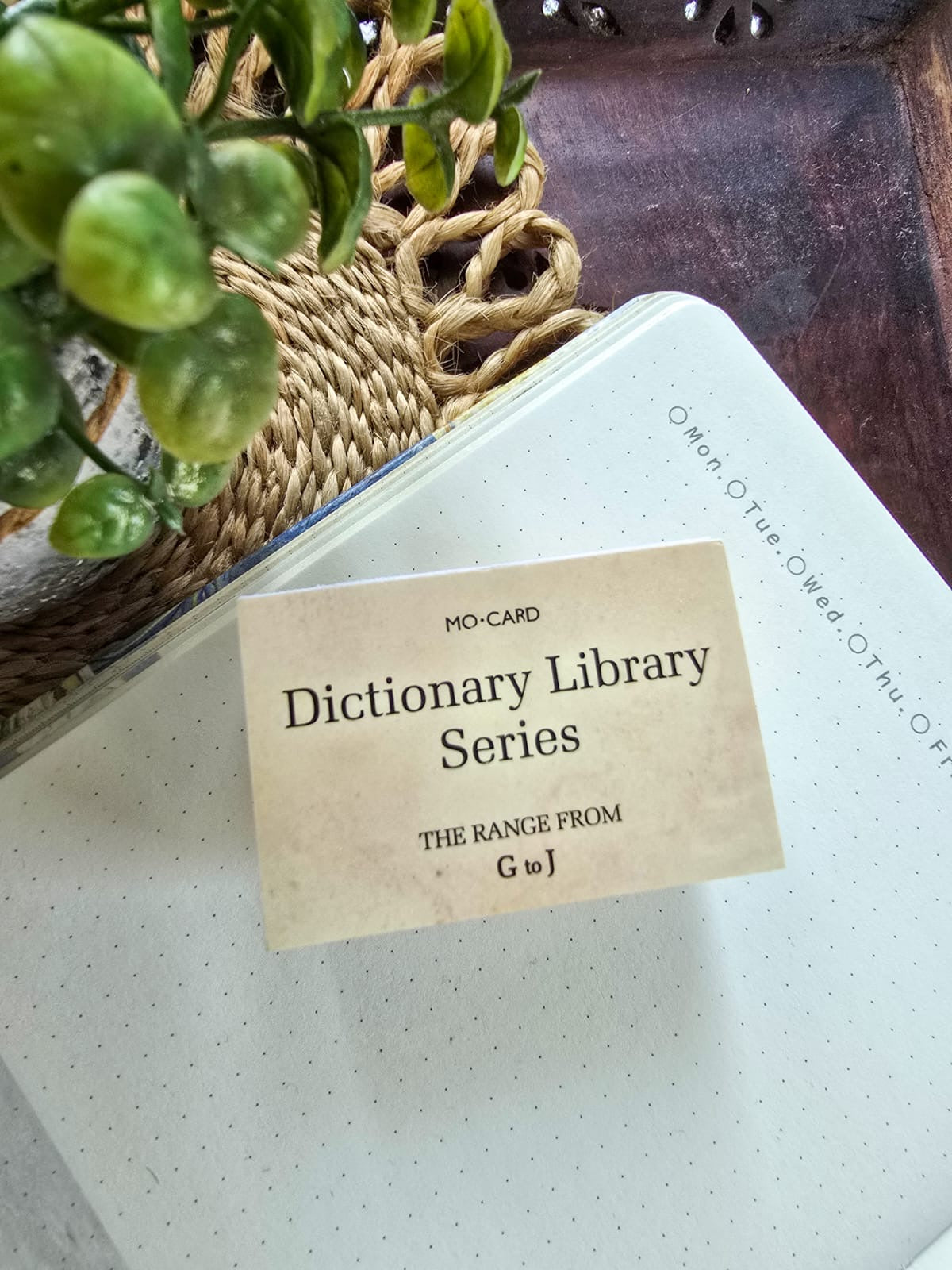 Mmk05d409 Dictionary Library Series G to J | 100 pages | Material Paper