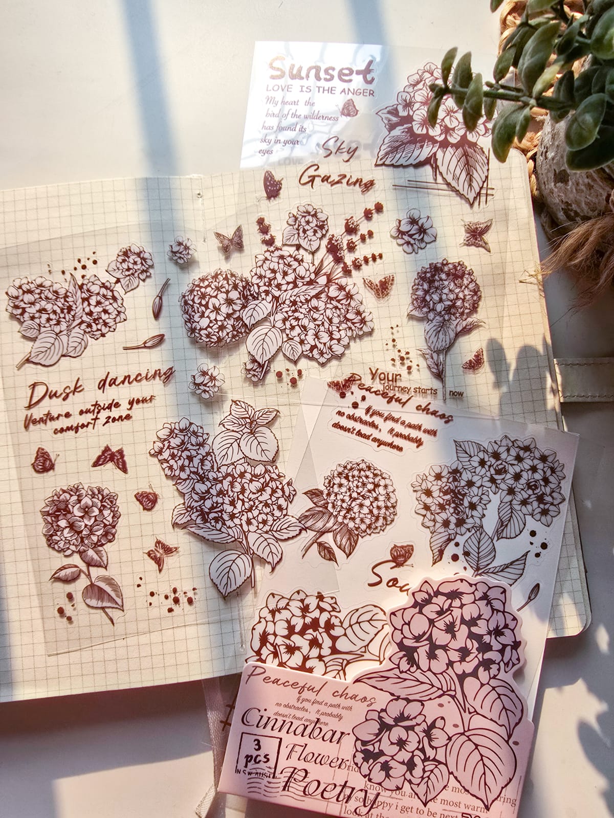 HYSX604 - Cross-border ZABCpet sticker flower poem heart series creative retro film cutting hand account material sticker 3 into