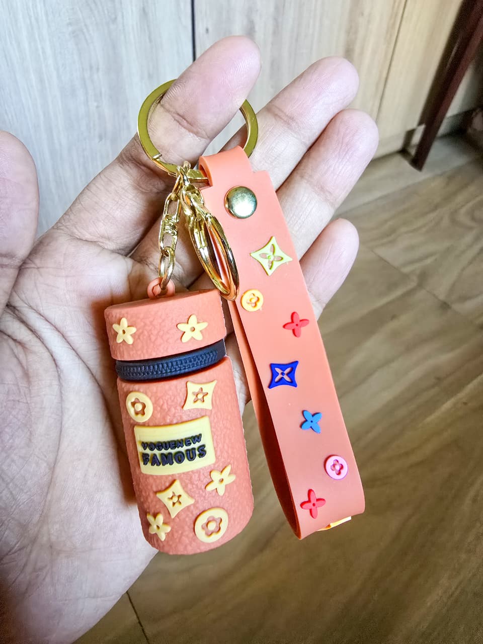 Cute Coin Purse Mini Key Chain| Trendy Key Chain With Loop & Hook Keyring| Brown