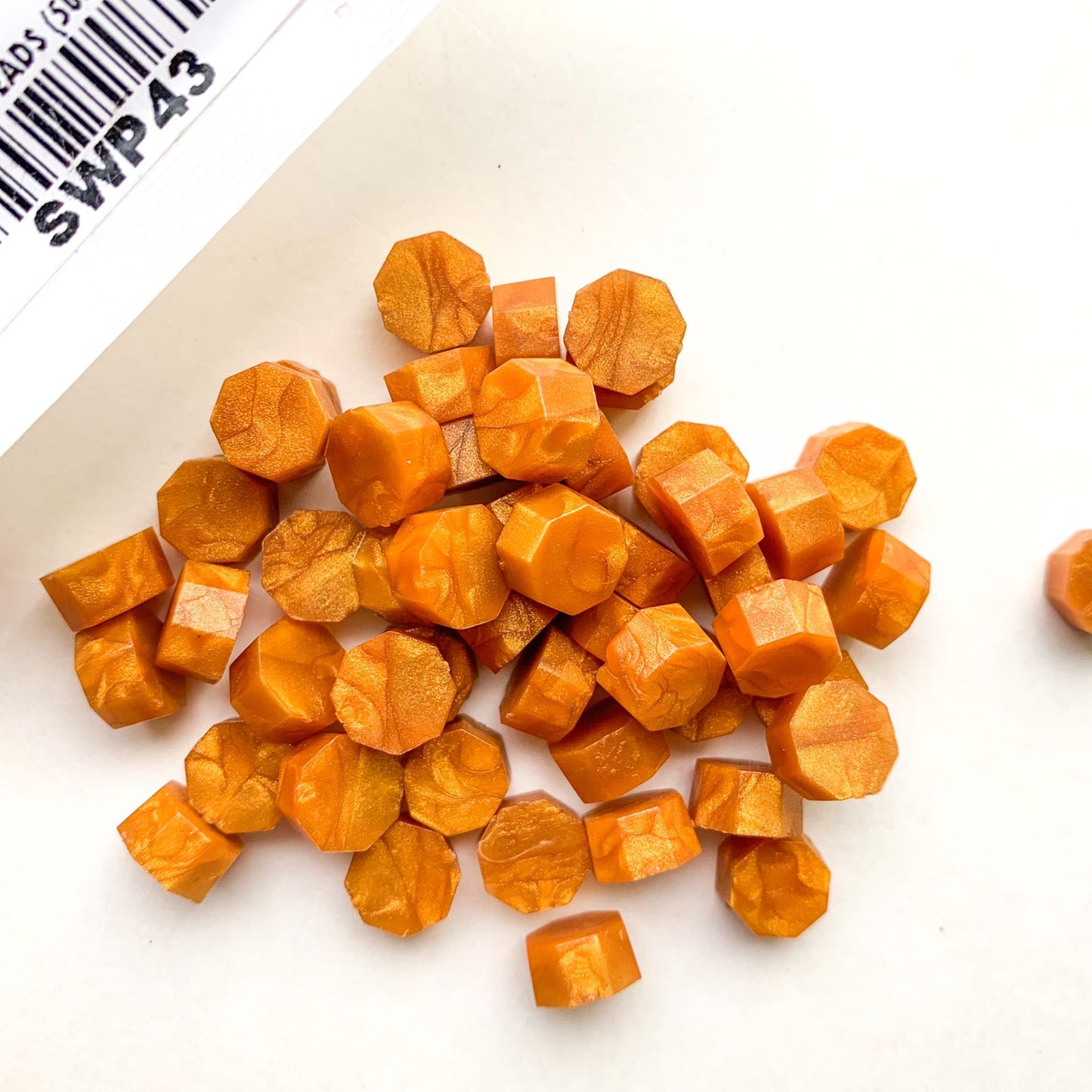 SWP42 - Wax Beads 1 Pckt = 50 Pcs
