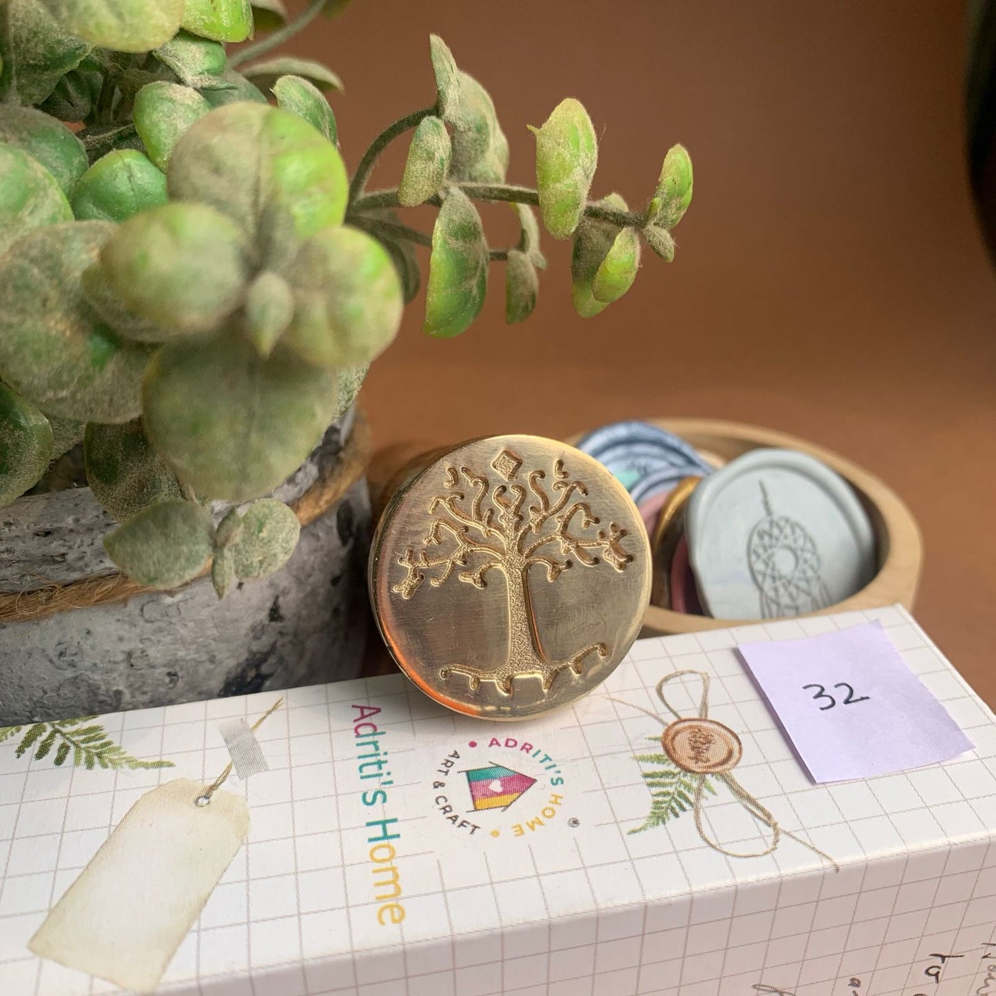 AW32 - Premium Seal Wax Stamp with Wooden Handle | 30mm Diameter