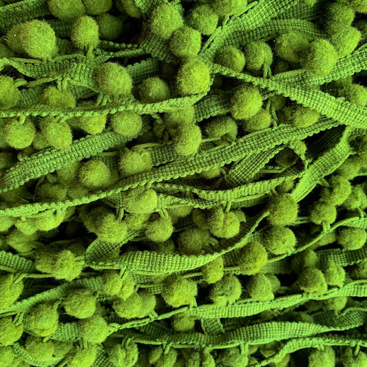 #4 Pom Pom Lace 2 mtr | Pom pom Size : approx 10mm