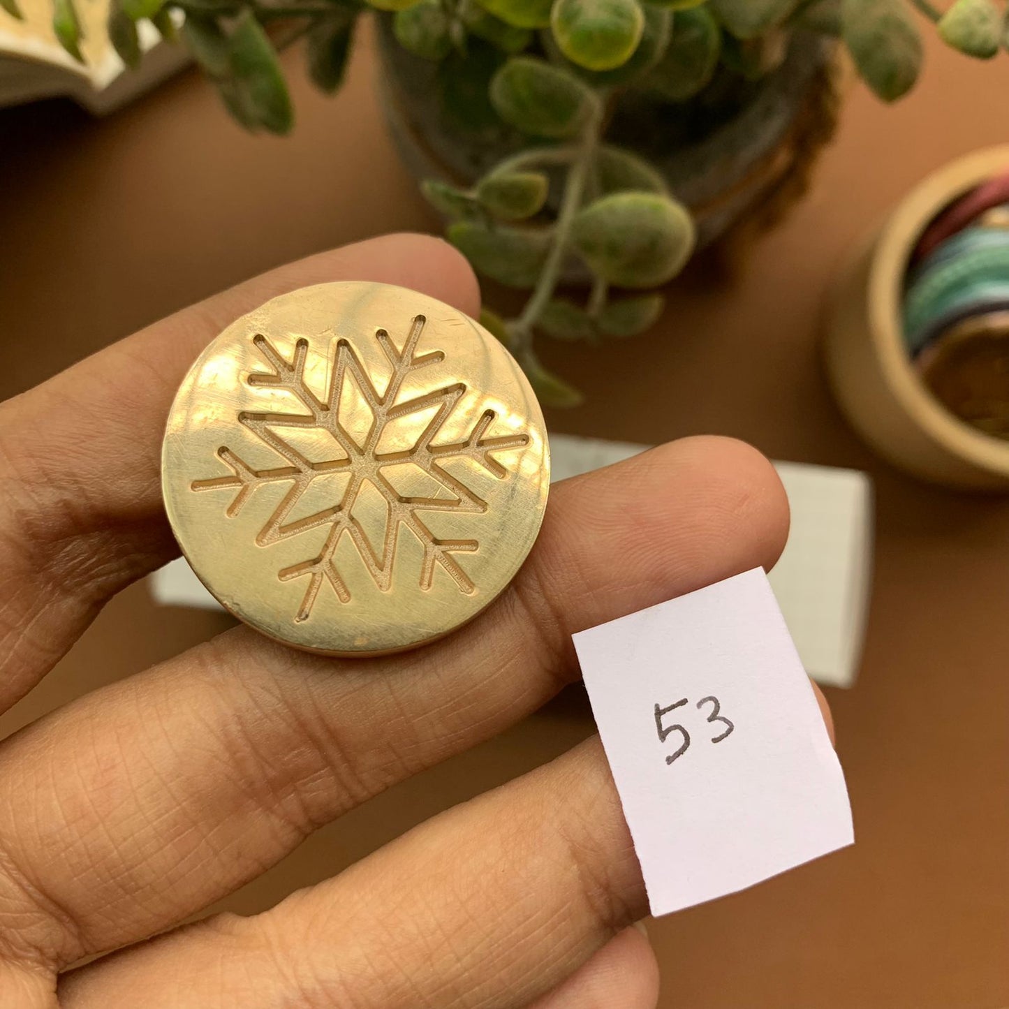 AW53 - Premium Seal Wax Stamp with Wooden Handle | 30mm Diameter