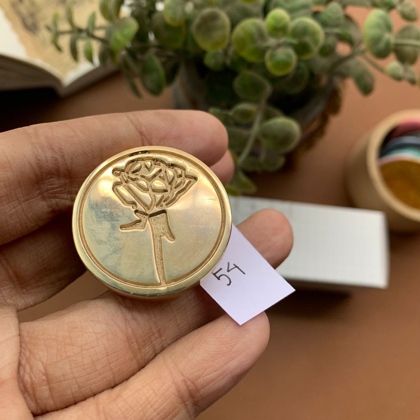 AW54 - Premium Seal Wax Stamp with Wooden Handle | 30mm Diameter