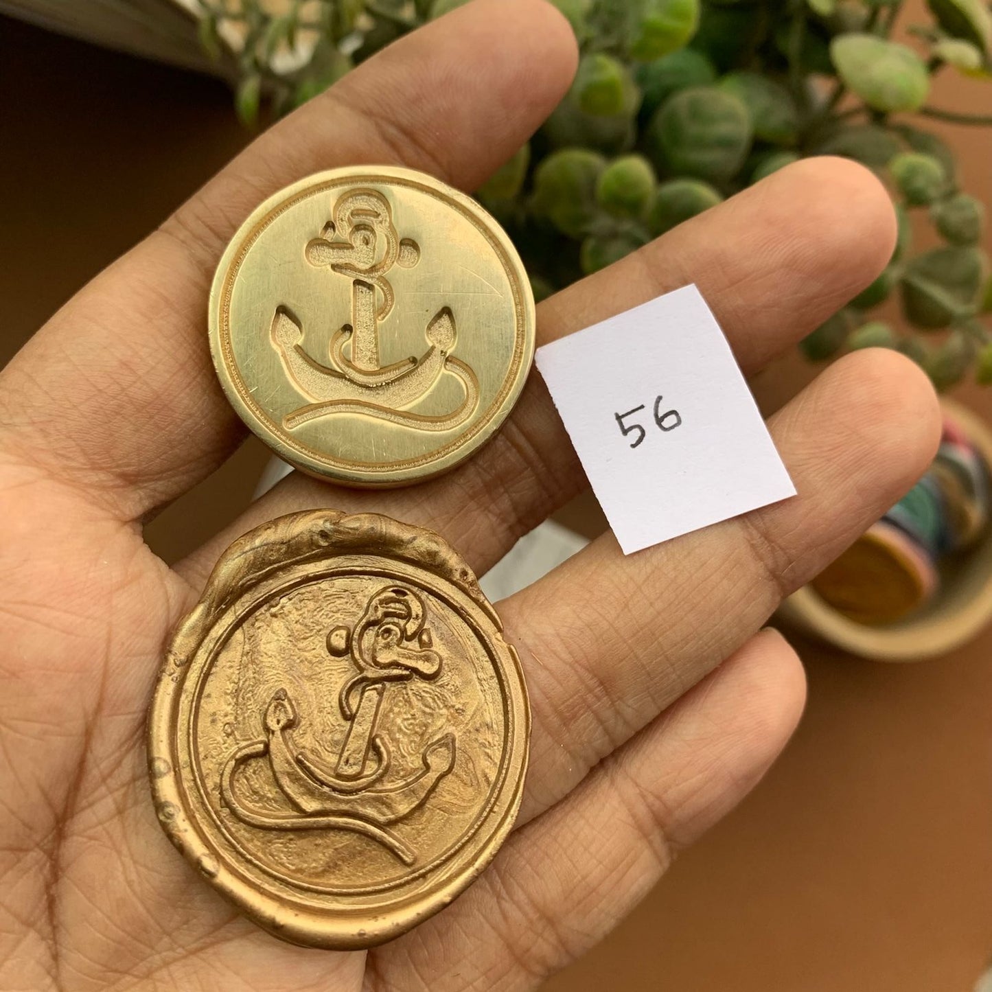 AW56 - Premium Seal Wax Stamp with Wooden Handle | 30mm Diameter