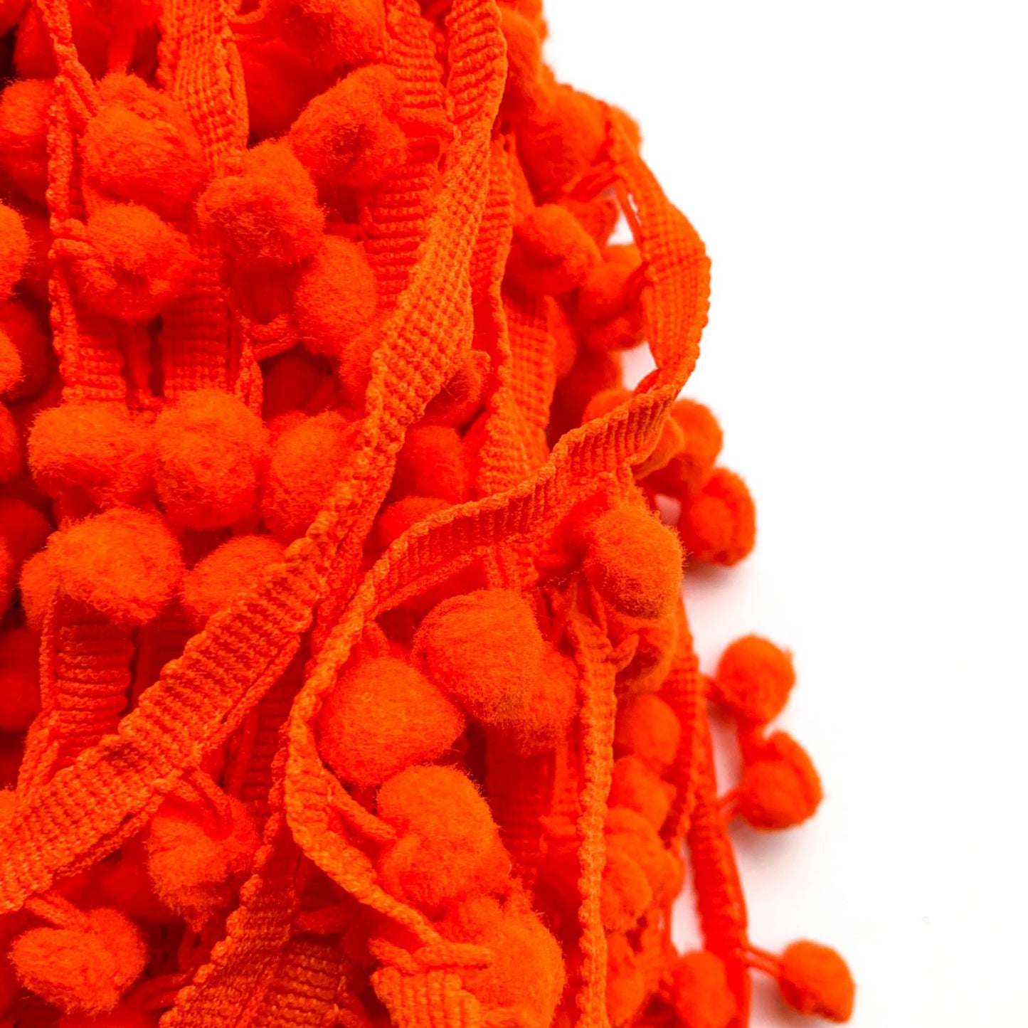 #7 Pom Pom Lace 2 mtr | Pom pom Size : approx 10mm