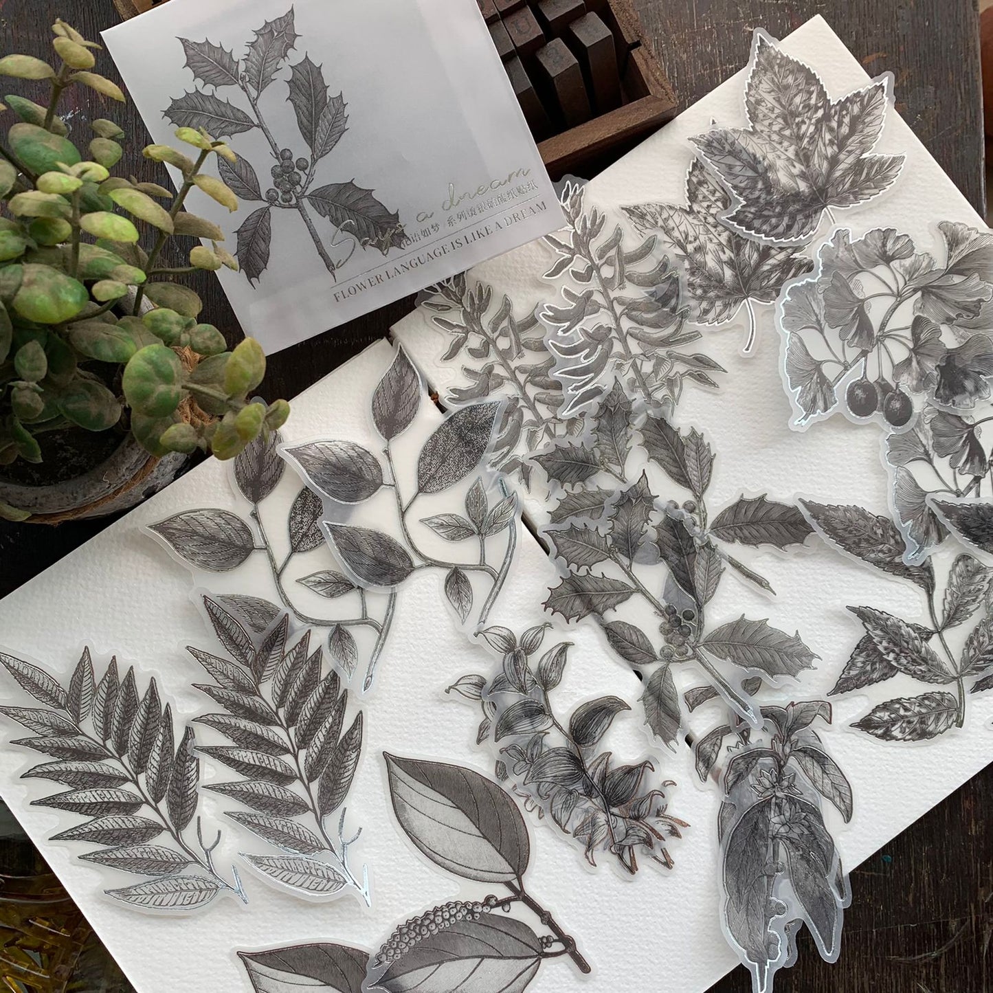 HYRM008 FLOWER STICKER with SILVER BORDER 20PC