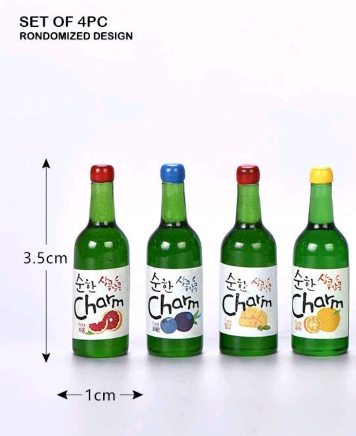 4Pcs Random Design Bottle Miniature Model MTR248
