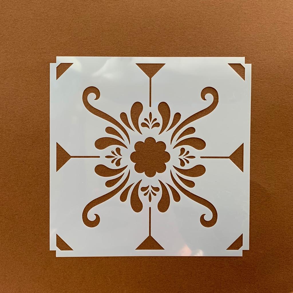 #22 Stencils | Size: 15 cm x 15 cm