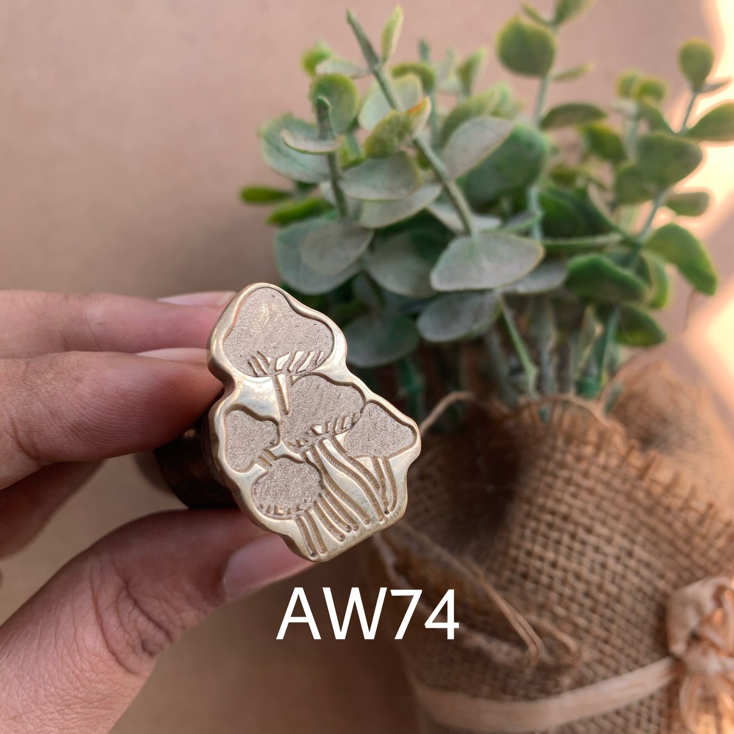 AW74 - Premium Seal Wax Stamp with Wooden Handle | 30mm Diameter