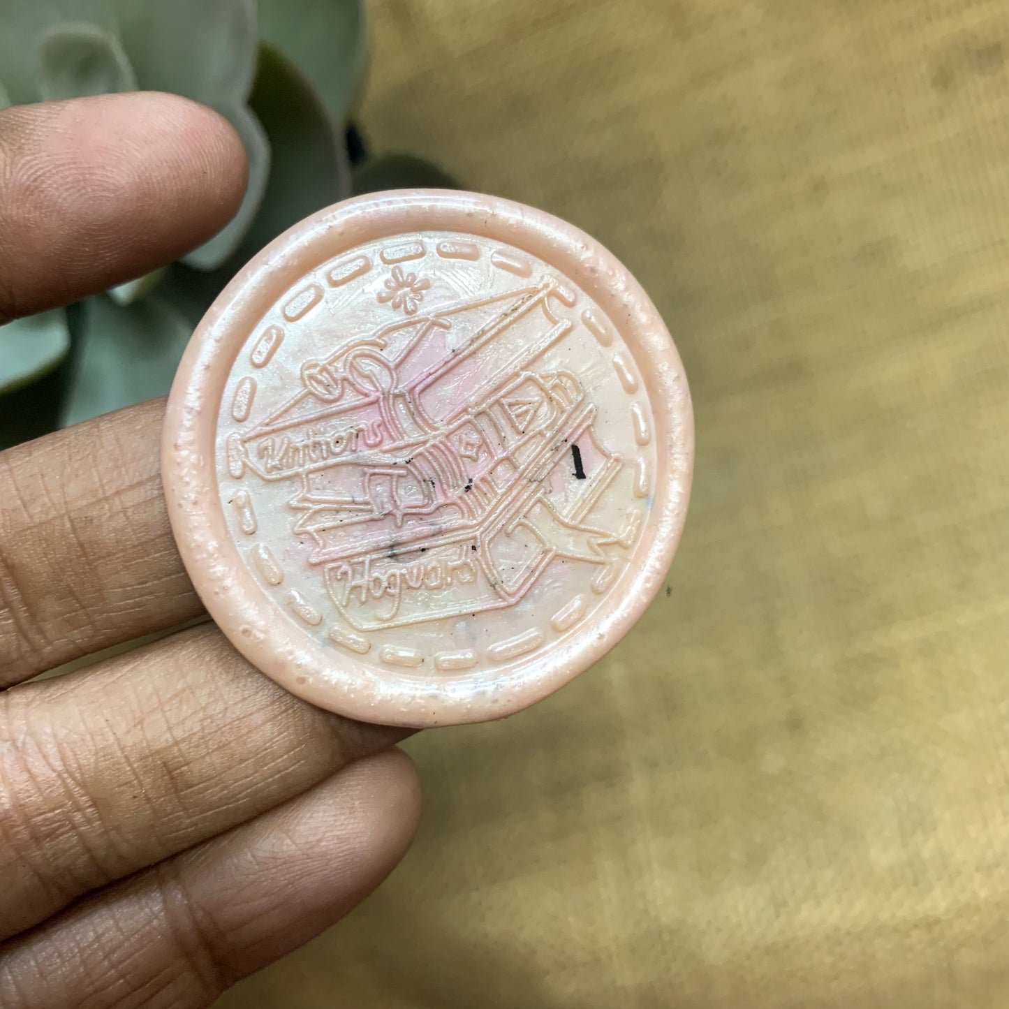 AW76 - Premium Seal Wax Stamp with Wooden Handle | 35mm Diameter