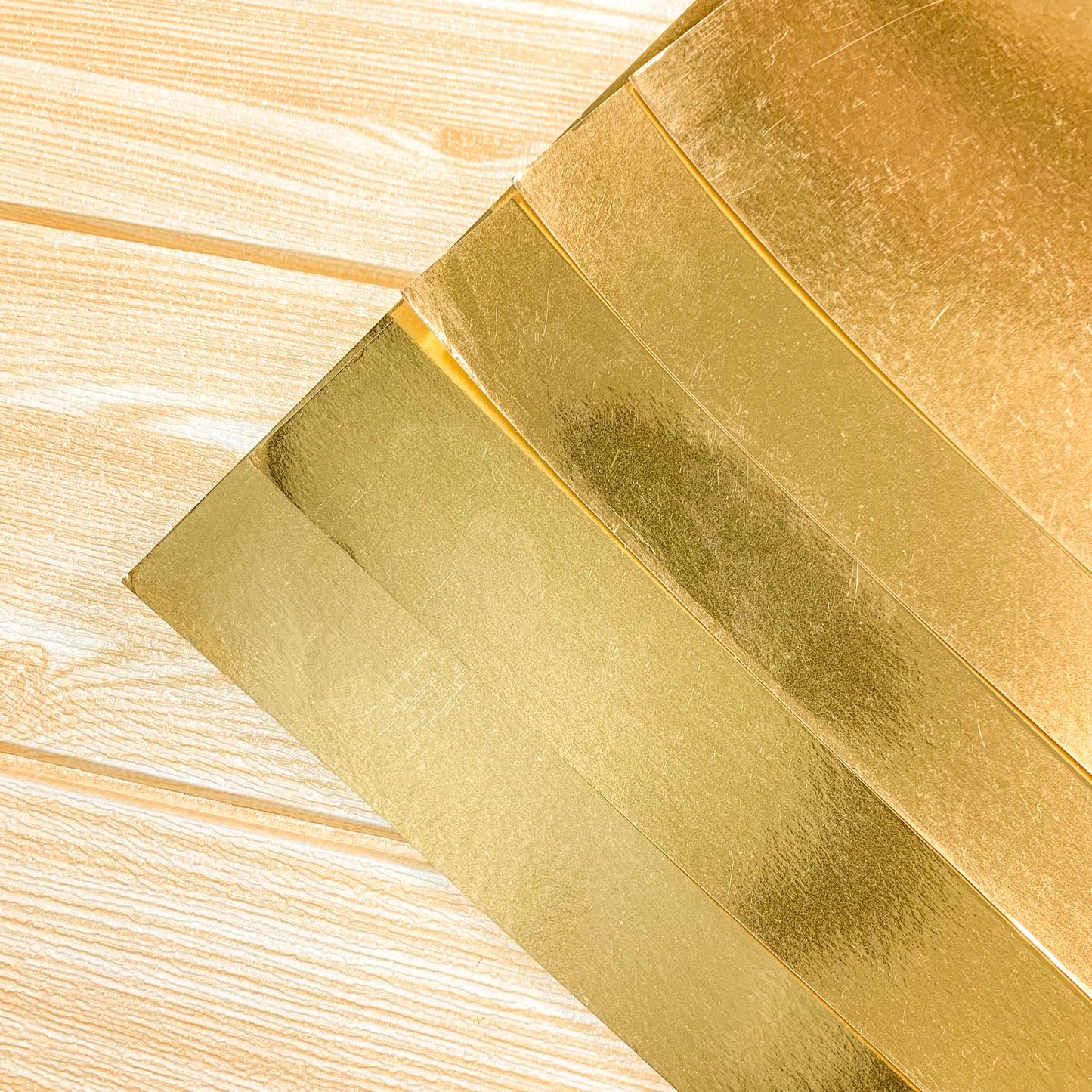 Mirror Card Stock A3 Gold 250GSM (1 Pckt :- 5 Sheets)