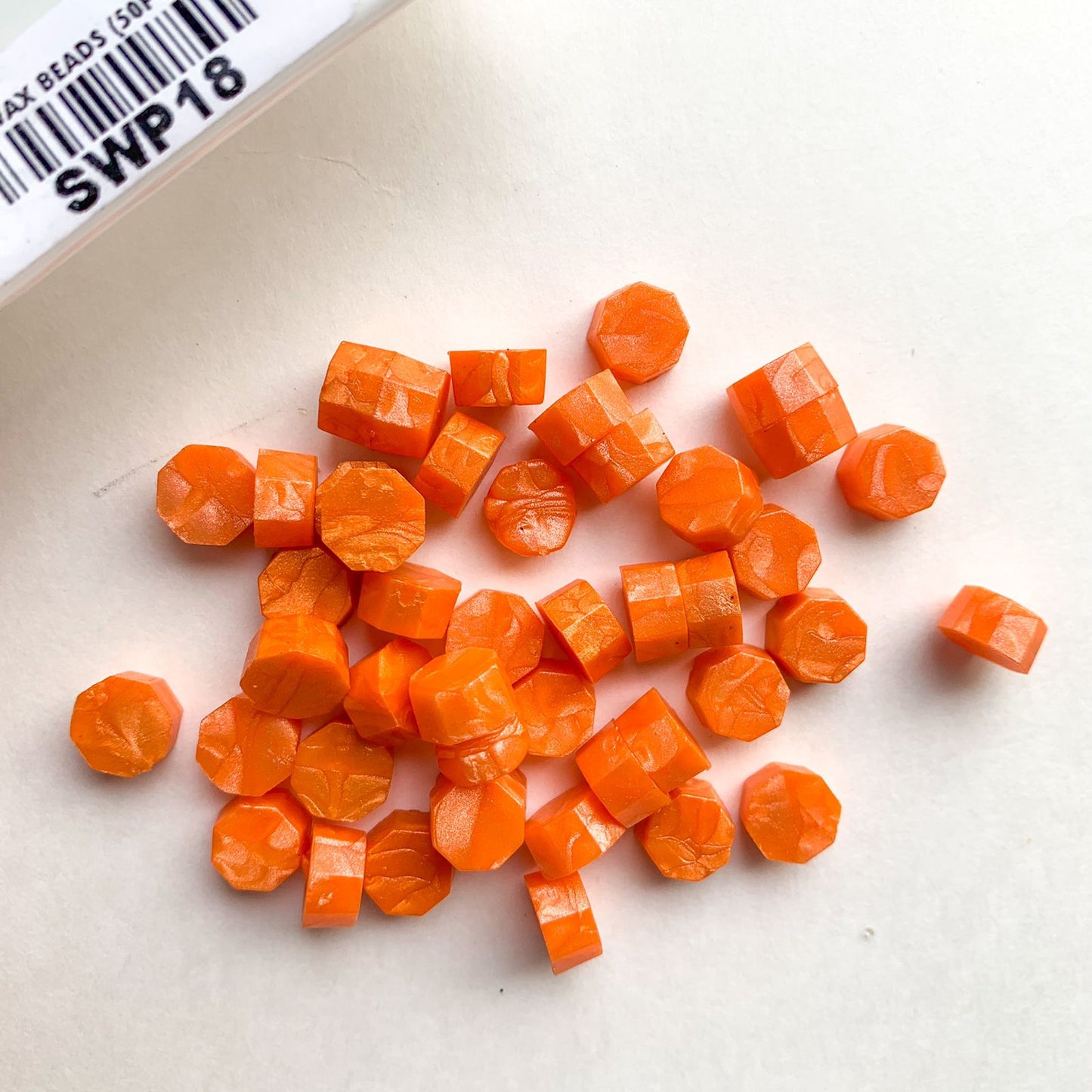 SWP18 - Wax Beads 1 Pckt = 50 Pcs