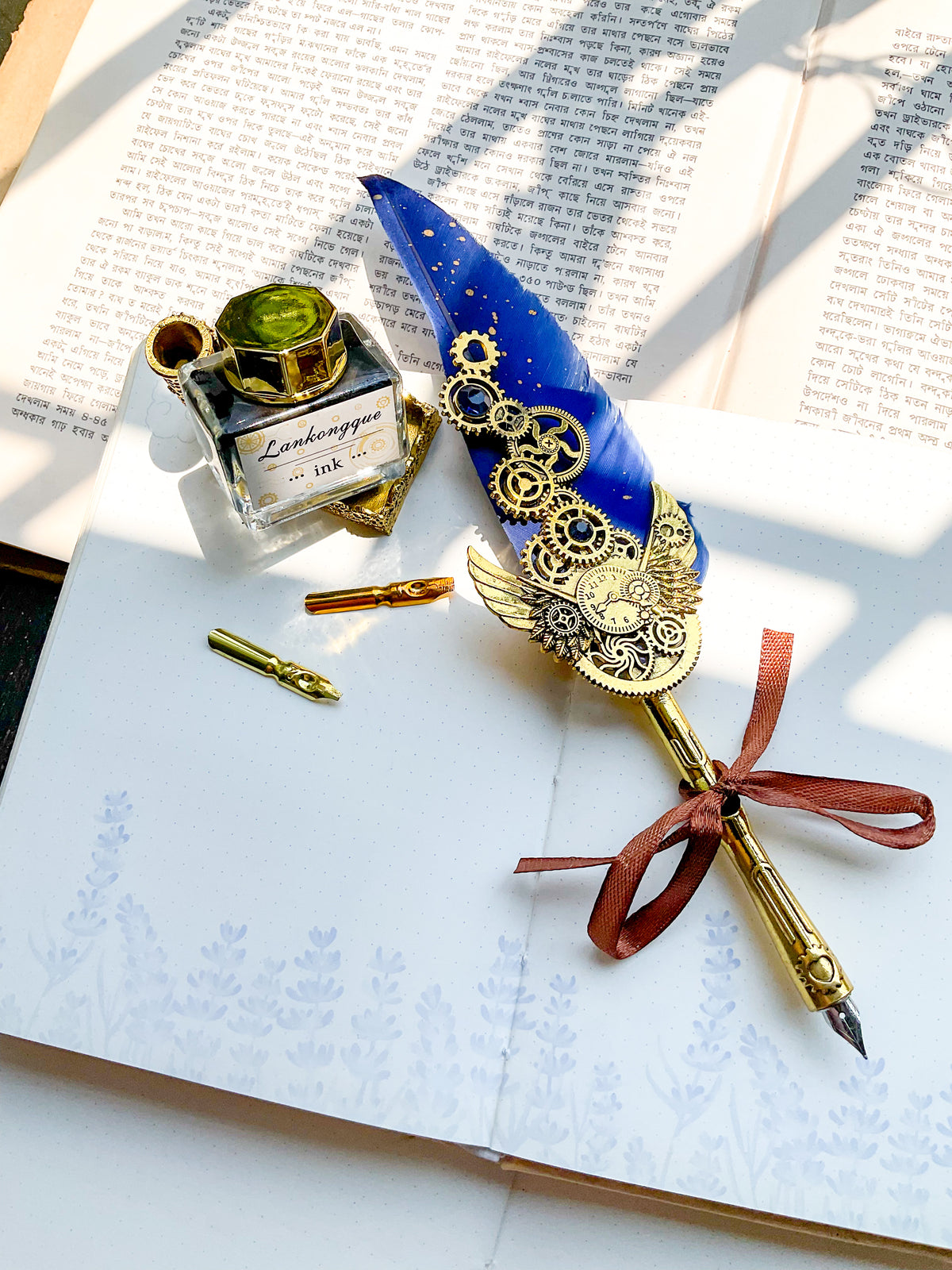 FPS-10098 | Vintage Feather Calligraphy Pen & Ink Set | Feather Pen 1 | Replacement Nibs 5 |Pen Holder 1 | Ink bottle 1 |