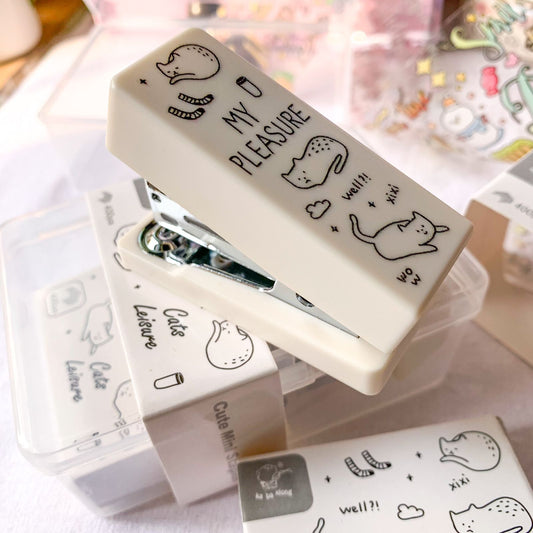 #1 - Kawaii Mini Stapler box with 1 Stapler pin pack