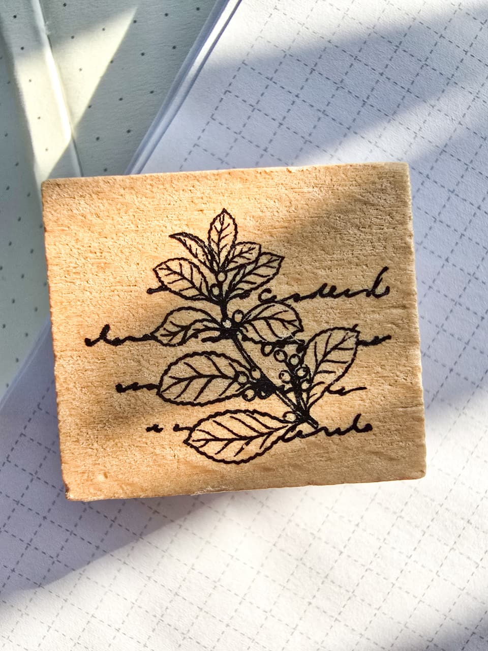 MGYJ606-3 Wooden Stamp Flower Letter