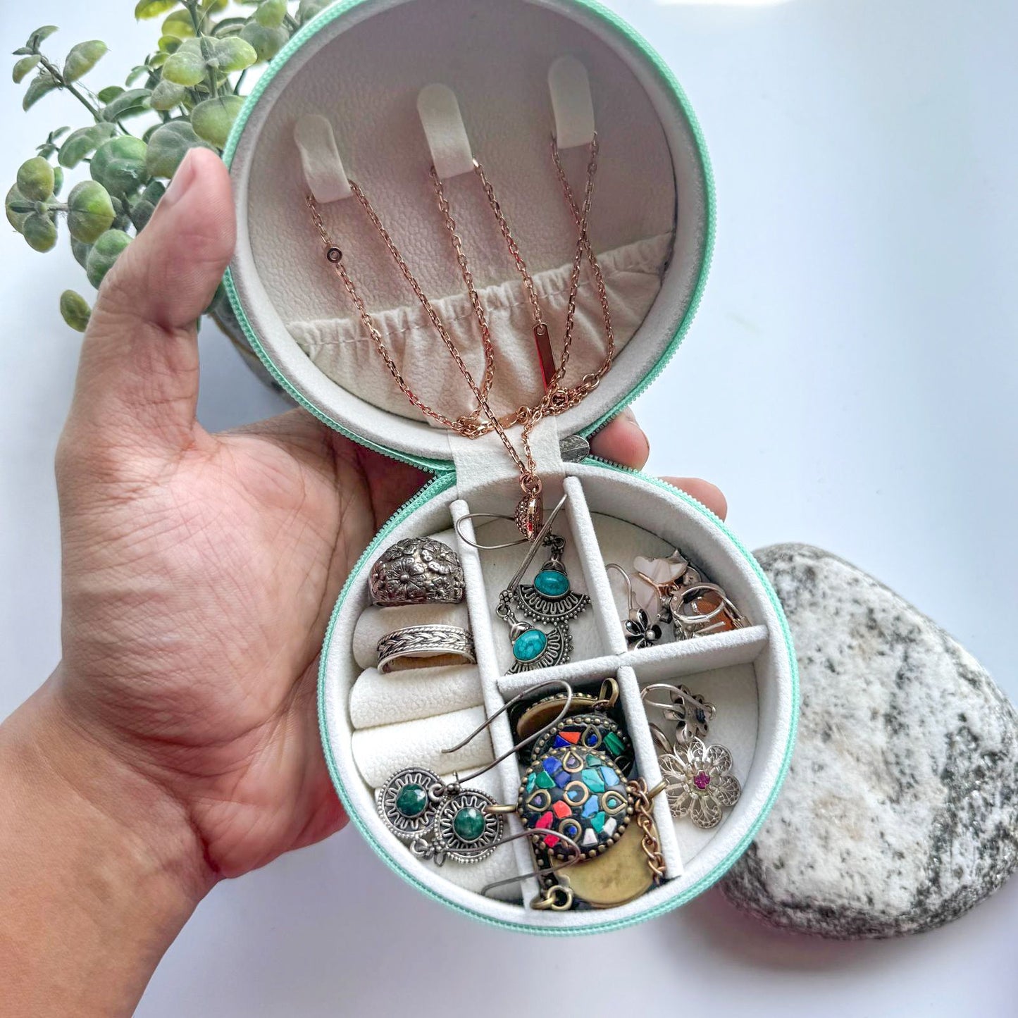 Mini Jewellery Organizer Box For Women Travel Ring, Pendant, Earring, Necklace Storage Case 4X4 Inch  Sea green Round