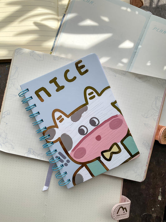 B501-Cow (Nice)| Kawaii Dairy | Spiral binding |Square Grid Special Notebooks 80 Pages 17.5x12.5 cm |Spriral Cute Kawaii Character Diary