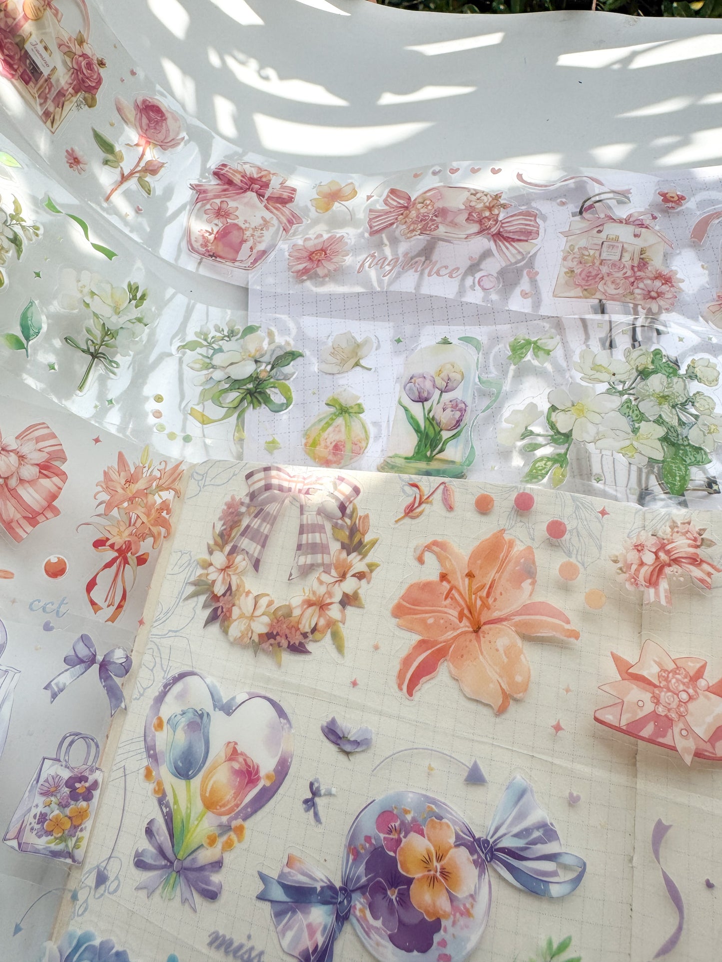 Bhfm603 Floral Dreams Pet Sticker Sticker Roll | 60mm*2m Pack of 6