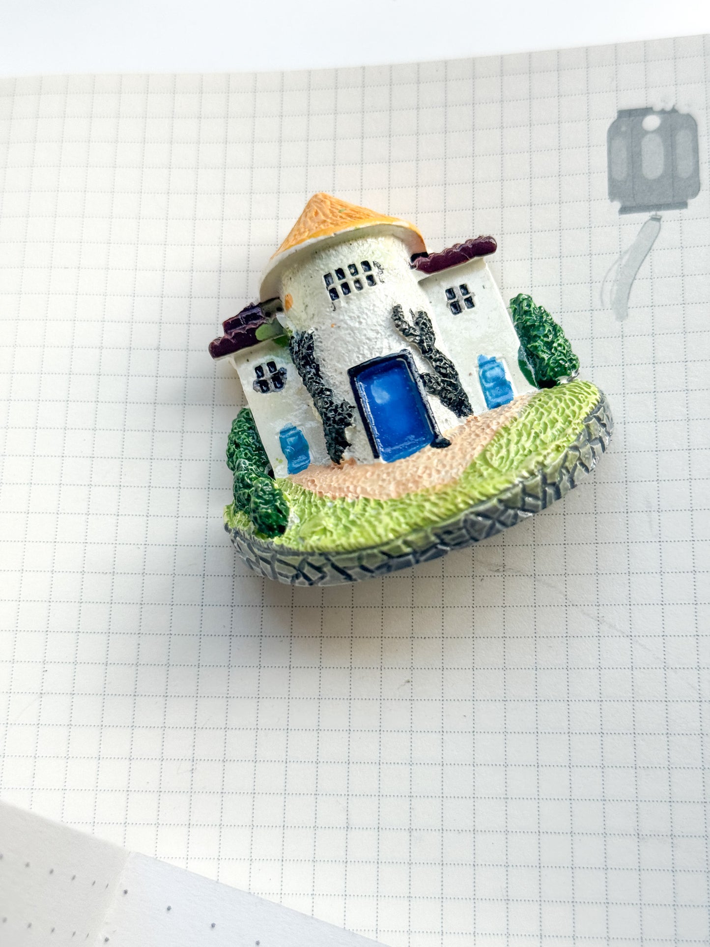Miniature Homes Ceramic Models With Fridge Magnet Back #4
