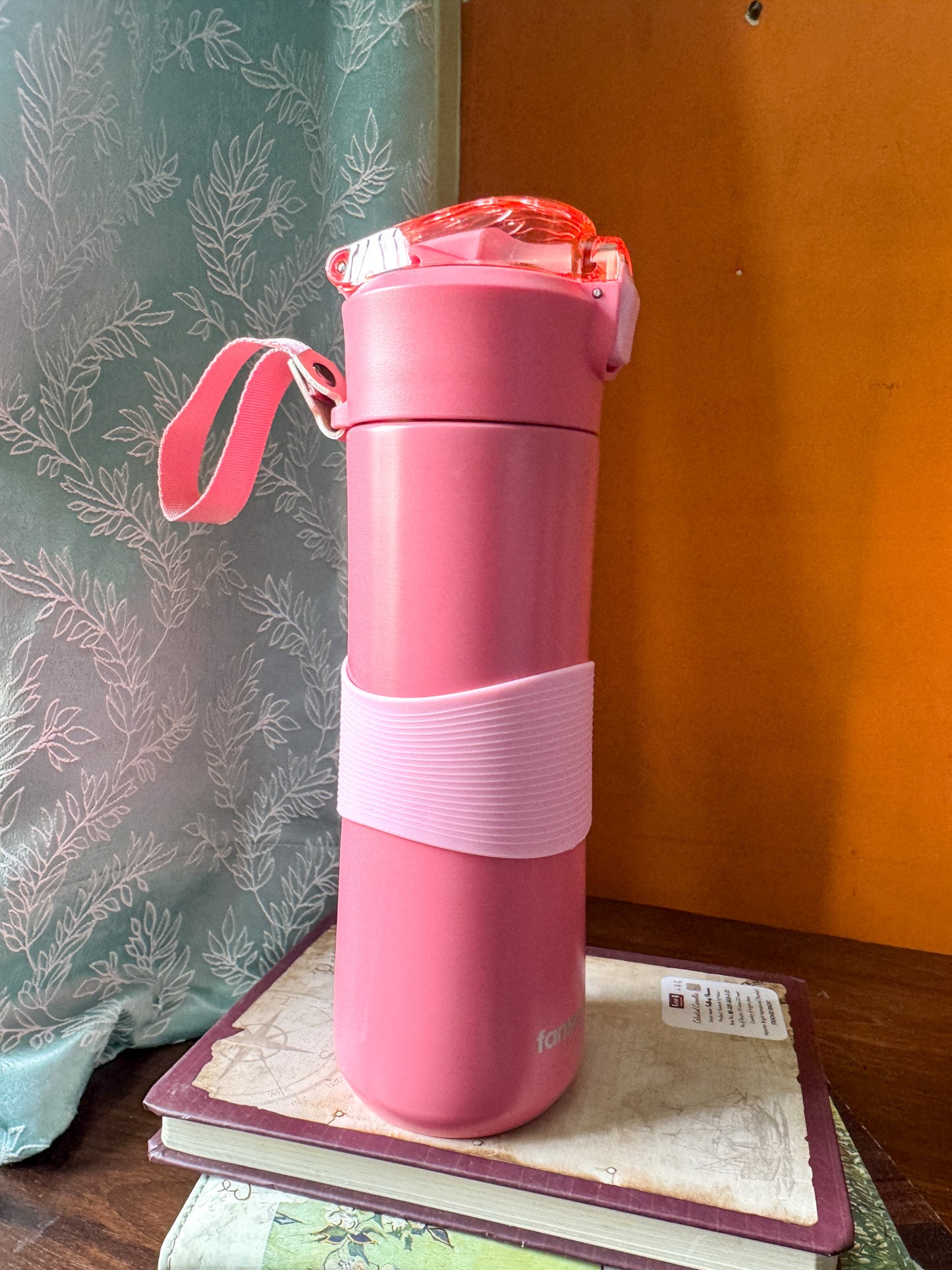 Metal Water Bottle Absolute Premium Quality  Pink