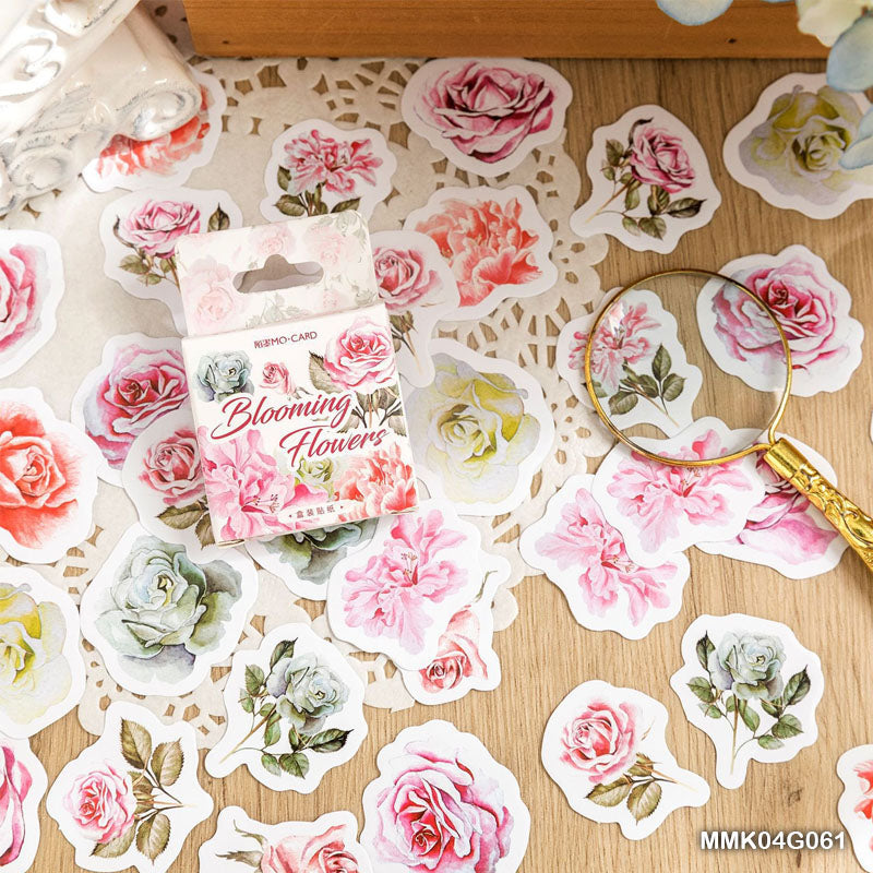 MMK04G061 Blooming Flowers Paper Cutout Sticker 40Pc