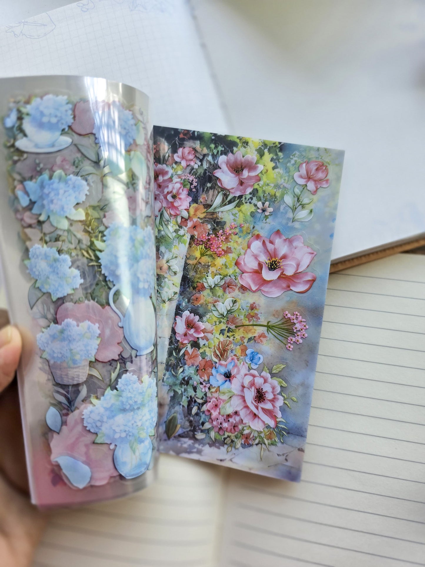 Wyhz 403|G6| PET Sticker Book Floral | Berry | 20 Pages 14x10cm