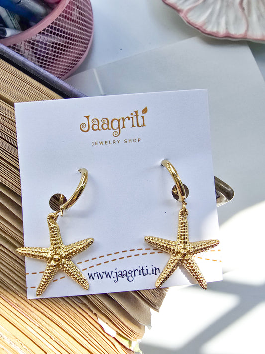 Anti-Tarnish star stud Earring  enmode lifestyle