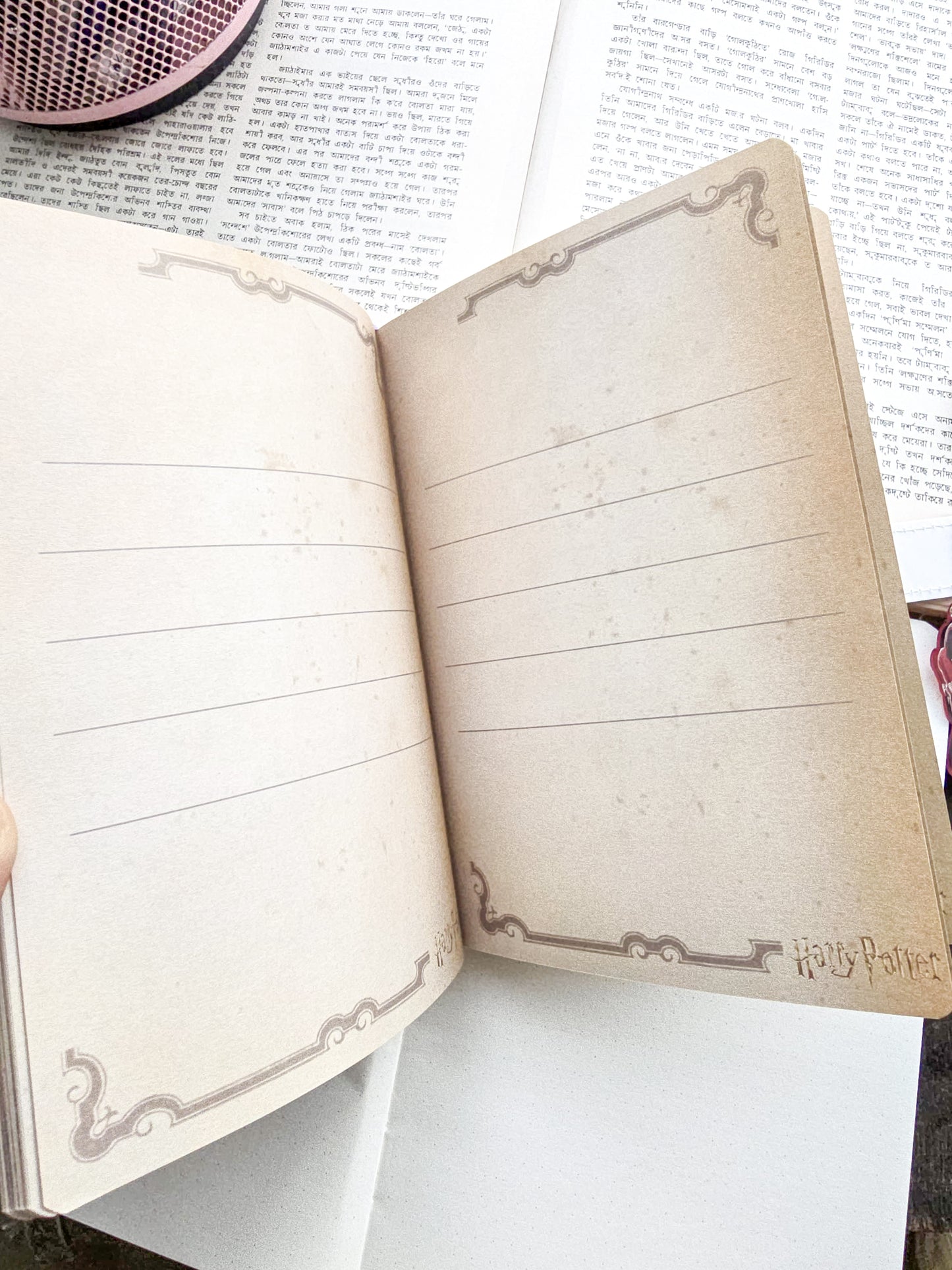 MG26610 | Harry Potter themed Notebook Featuring a 3D Chibi-Style Character On The Cover .Lock To Keep It Closed Securely