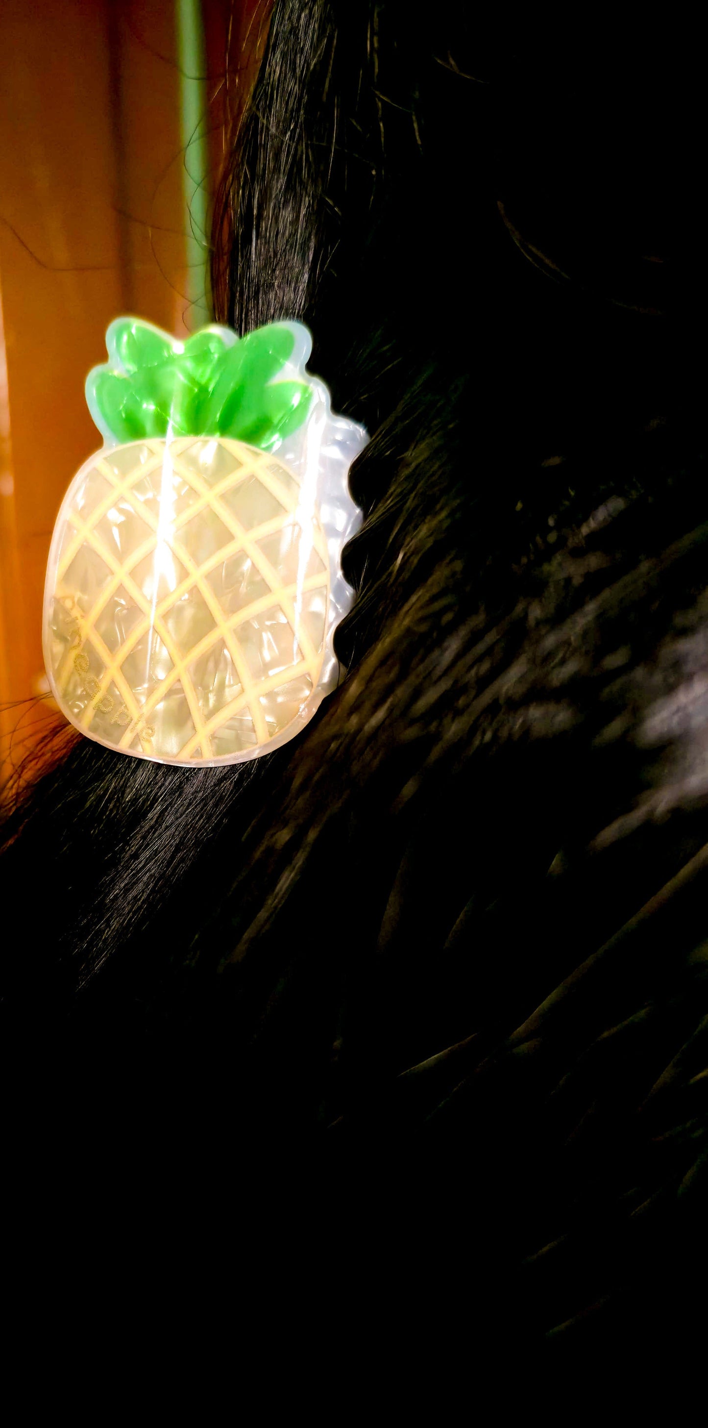 Hair Clip For Women & Girls Strong Grip Claw Clip | Cute Pineapple Fruit  Design |
